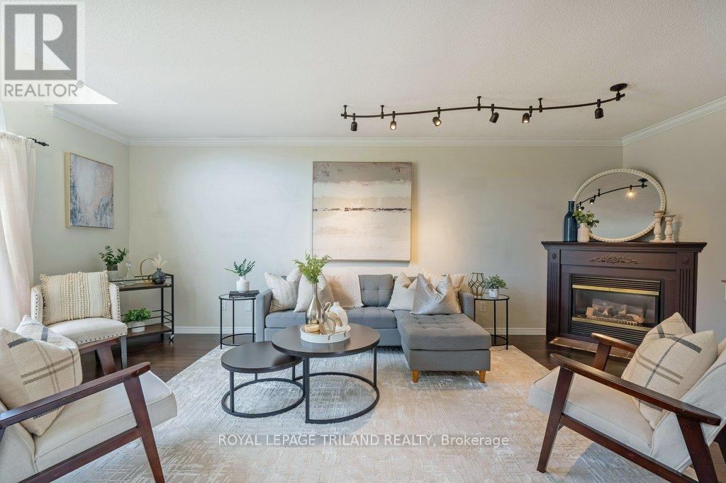 307 Frances Street, Central Elgin, Ontario  N5L 1B2 - Photo 6 - X12400646