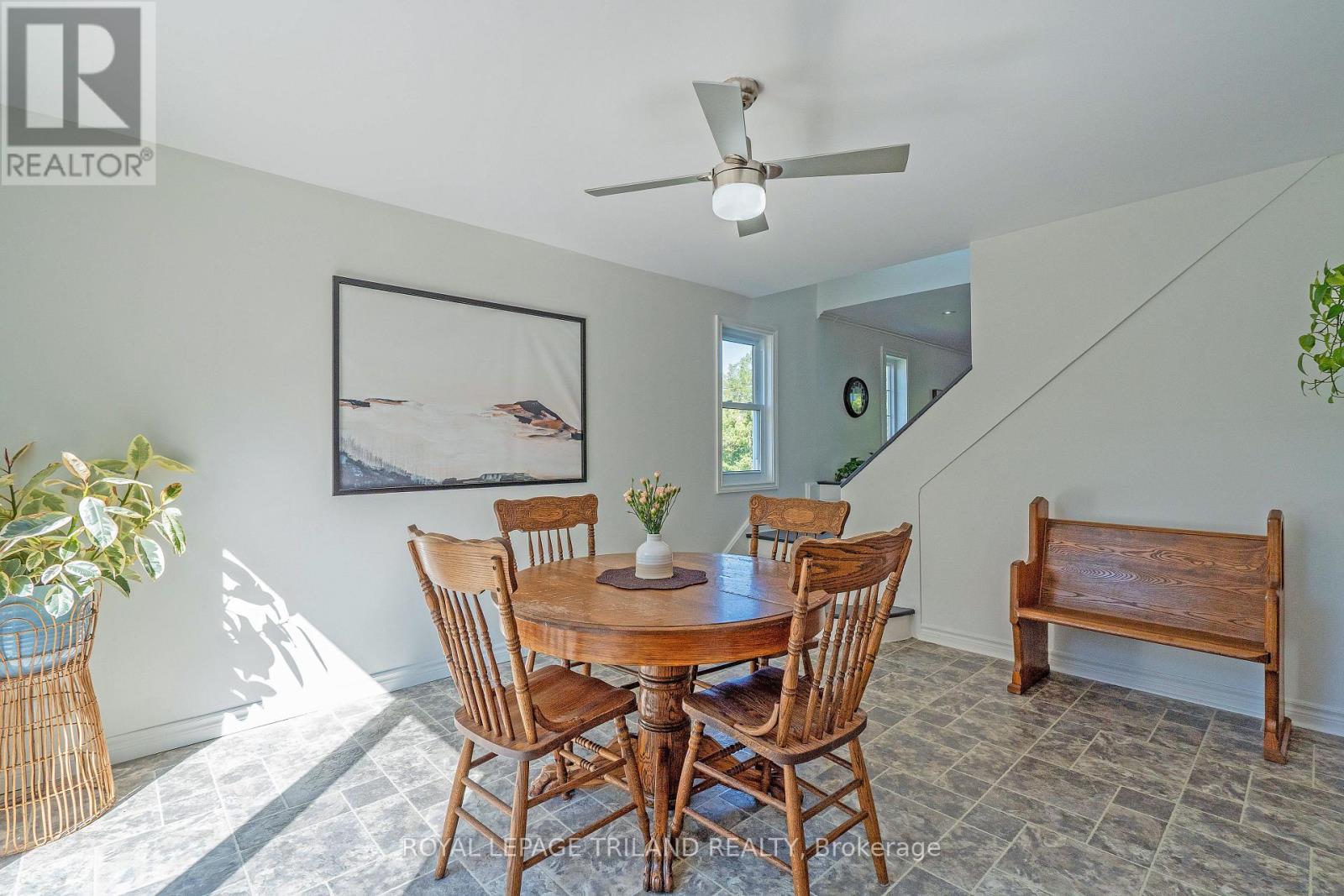 Photo 24 of 49 for 18 Tecumseh Street