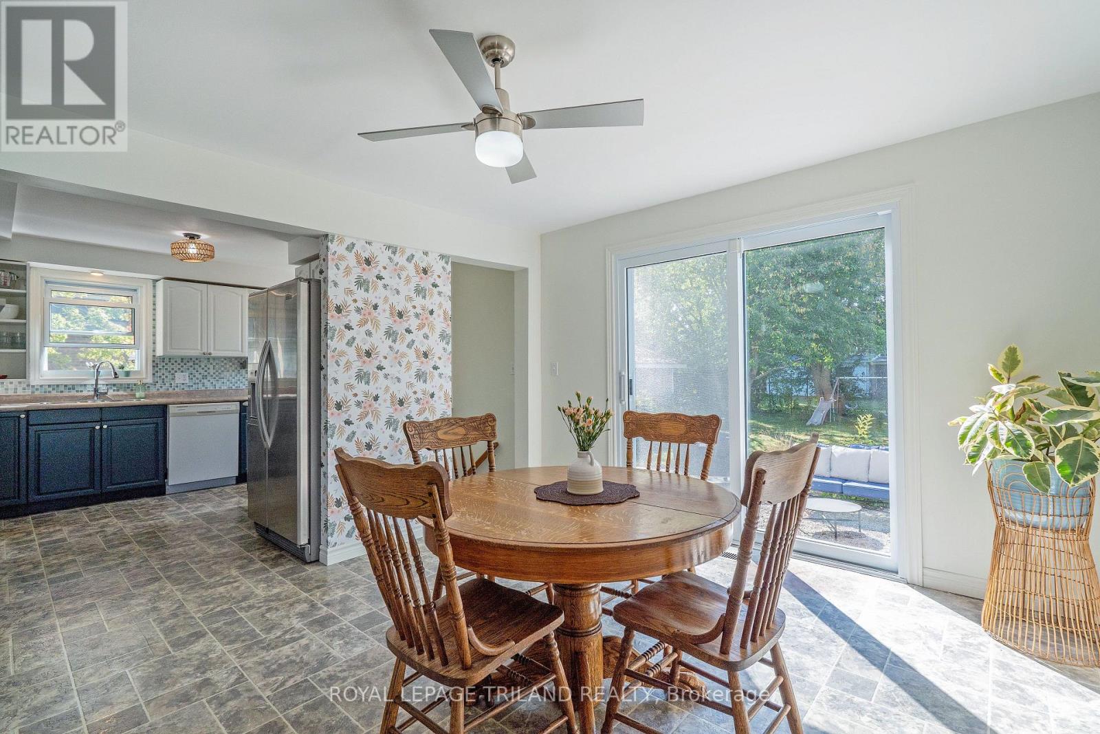 Photo 25 of 49 for 18 Tecumseh Street