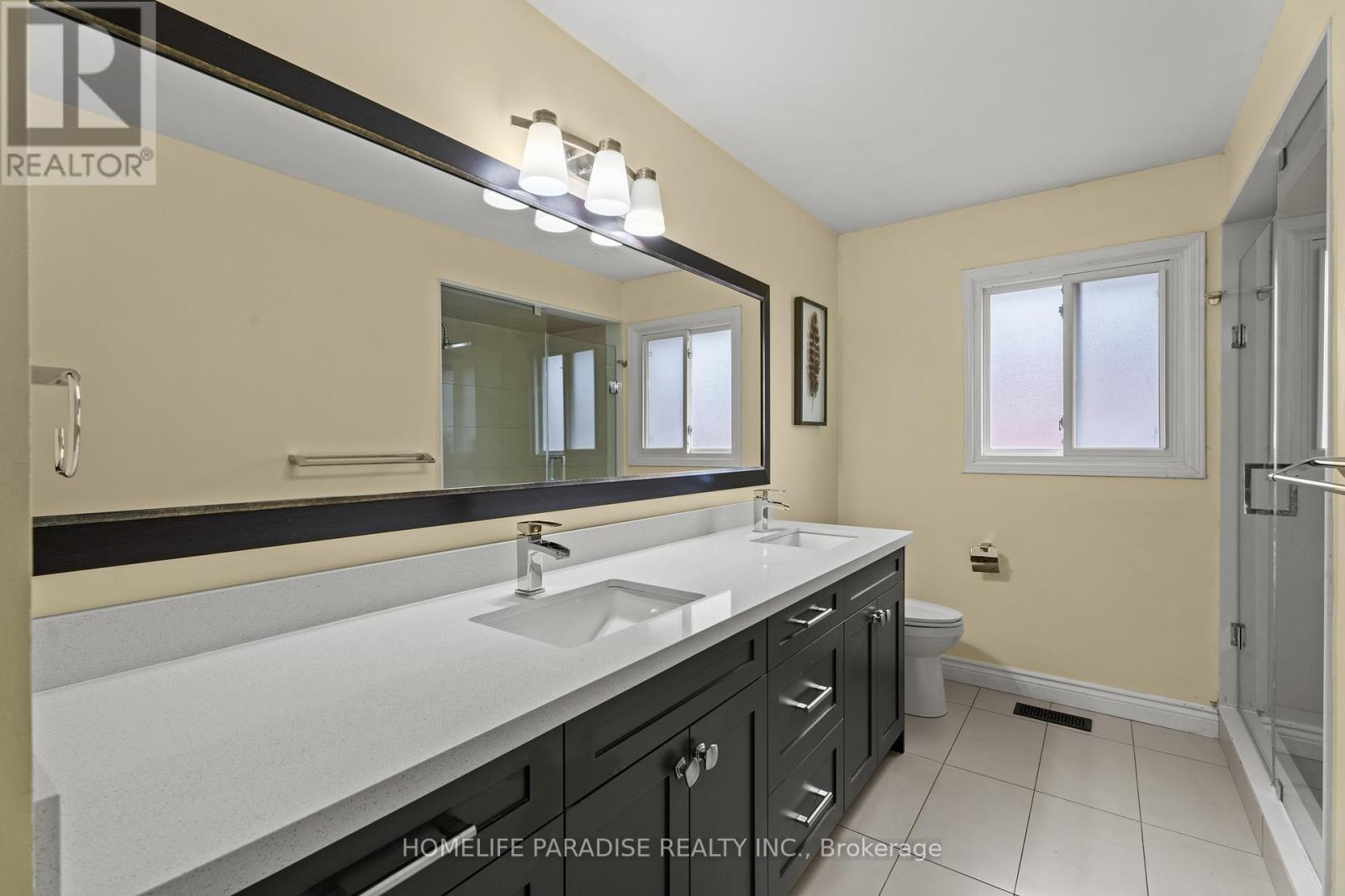 6 Ivy Lea Court, Brampton, Ontario  L6Y 4K6 - Photo 24 - W12510562