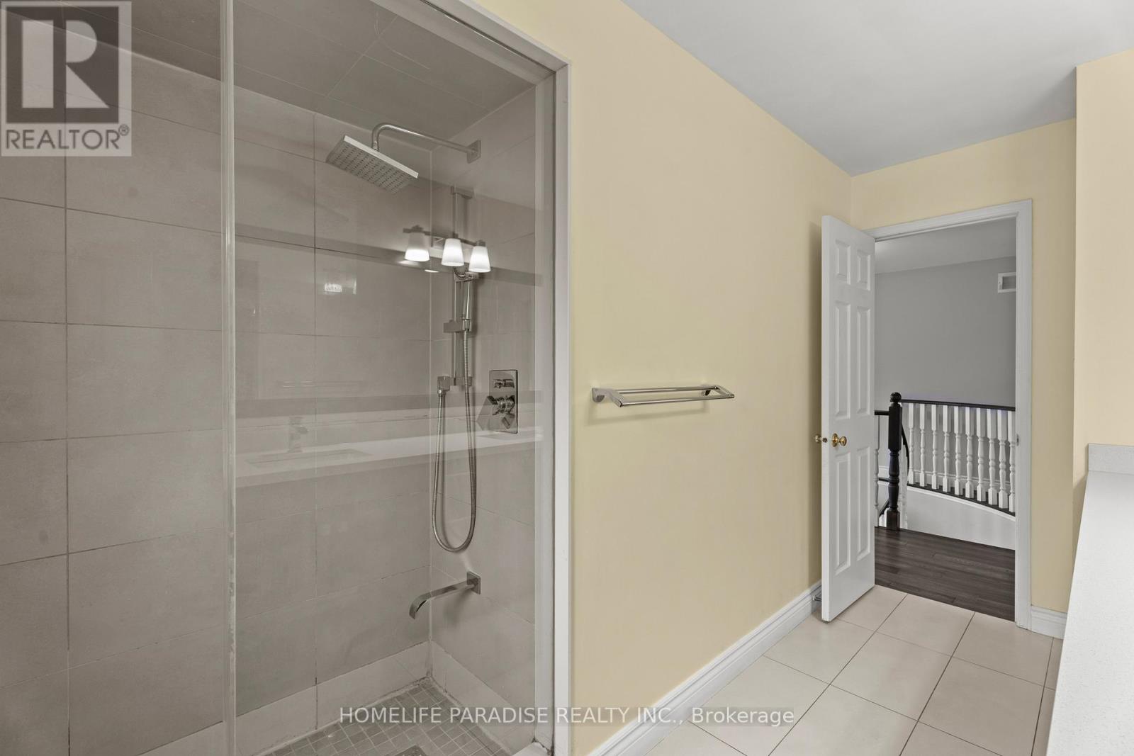 6 Ivy Lea Court, Brampton, Ontario  L6Y 4K6 - Photo 25 - W12510562