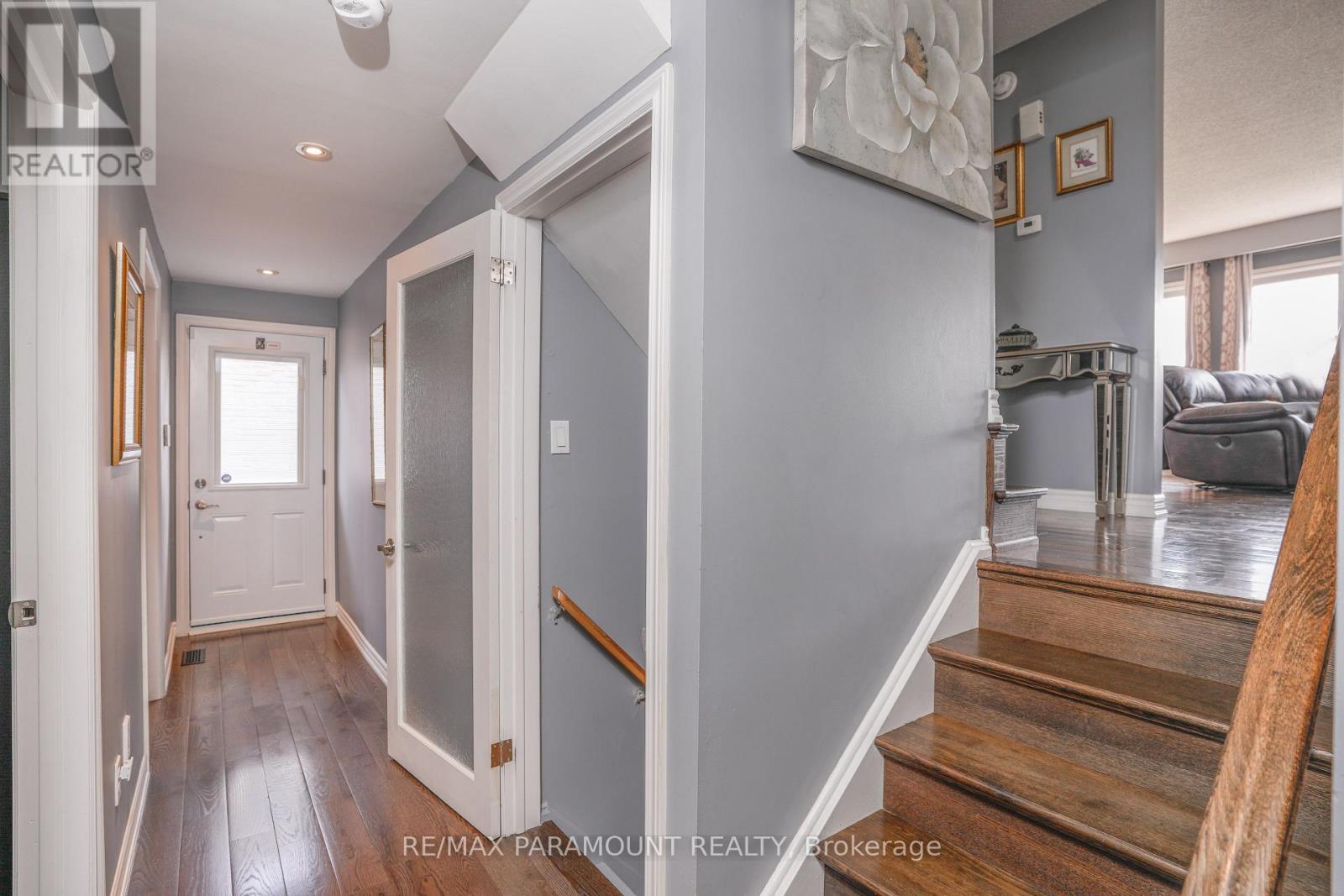 8 Edwin Drive, Brampton, Ontario  L6Y 1A1 - Photo 33 - W12510568