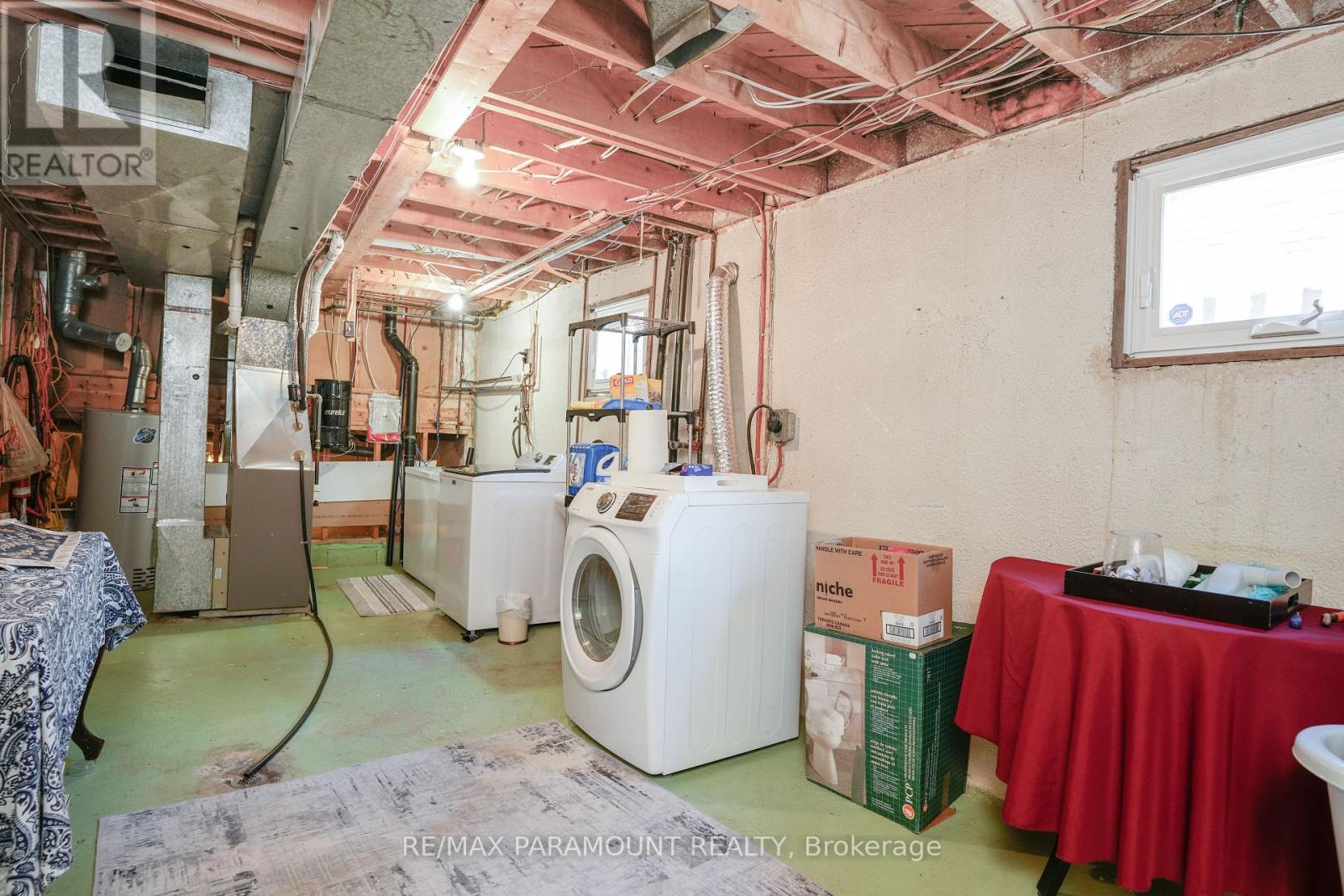 8 Edwin Drive, Brampton, Ontario  L6Y 1A1 - Photo 36 - W12510568