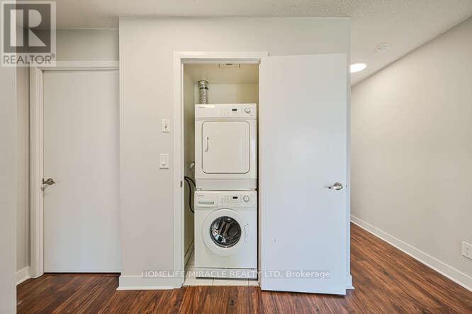 1401 - 155 Legion Road N, Toronto, Ontario  M8Y 0A7 - Photo 27 - W12510584