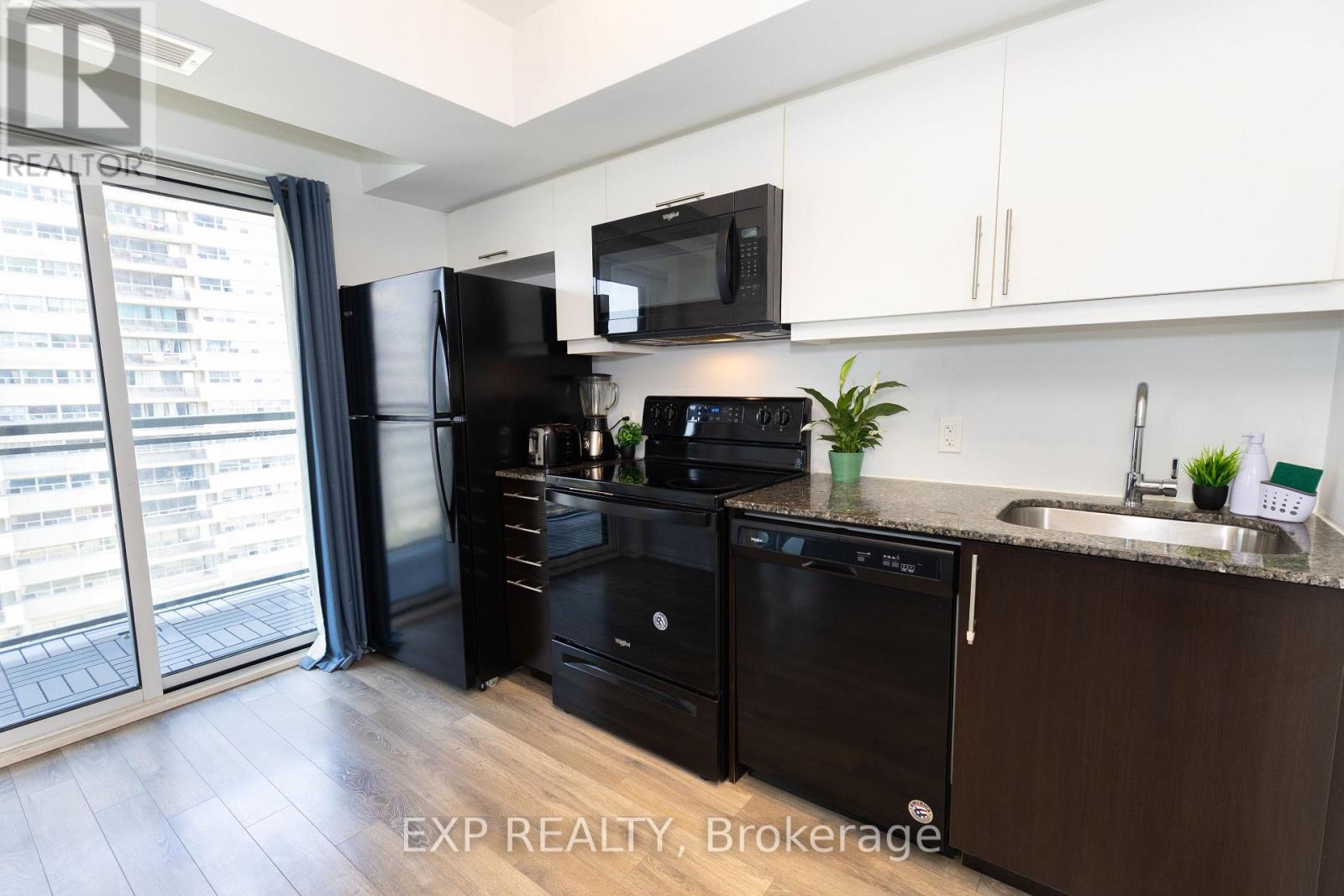 707 - 30 Meadowglen Place, Toronto, Ontario M1G 0A6 - Photo 7 - E12510624