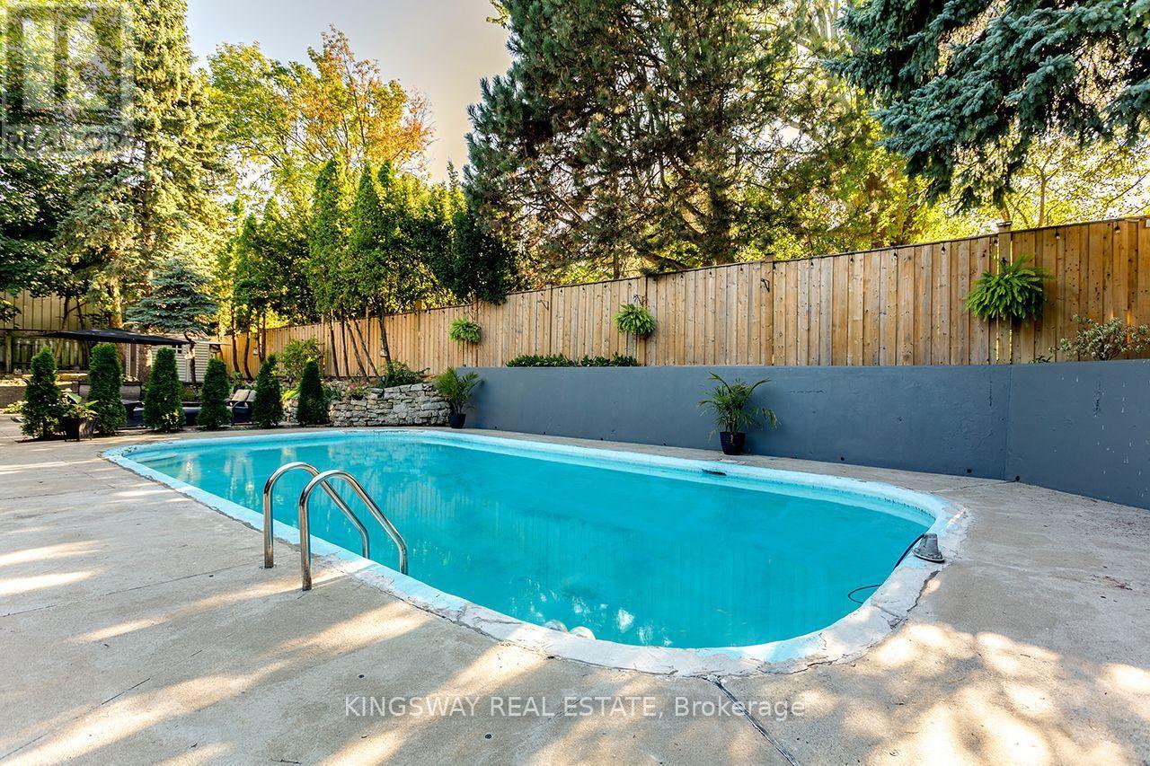 471 Scenic Drive, Hamilton, Ontario  L9C 1G7 - Photo 34 - X12510574