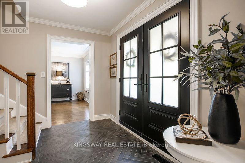 471 Scenic Drive, Hamilton, Ontario  L9C 1G7 - Photo 7 - X12510574