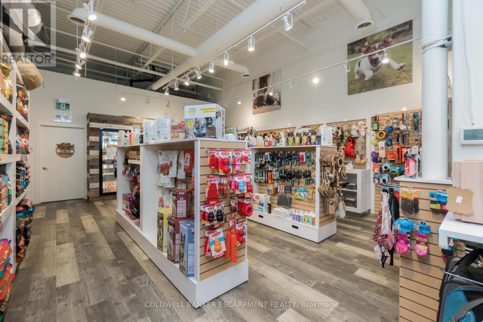 2a - 30 Clair Road, Guelph, Ontario  N1L 0A8 - Photo 3 - X12510580