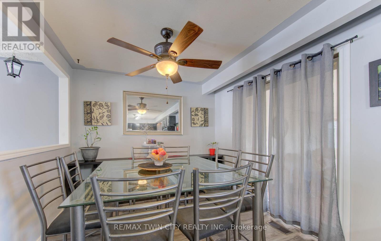 320 Country Hill Drive, Kitchener, Ontario  N2E 2C2 - Photo 15 - X12510596