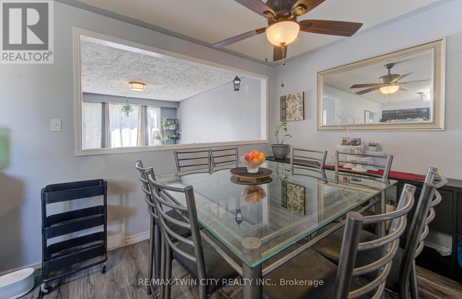 320 Country Hill Drive, Kitchener, Ontario  N2E 2C2 - Photo 19 - X12510596