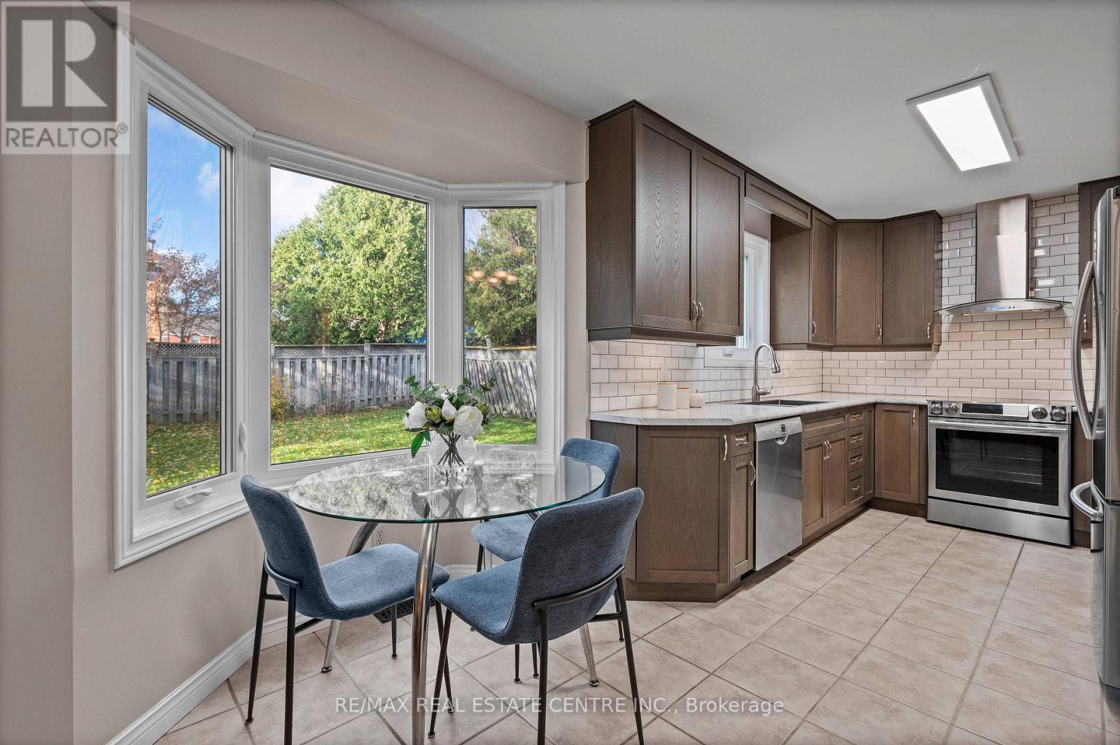 43 Robson Avenue, Cambridge, Ontario  N1T 1L2 - Photo 10 - X12510598