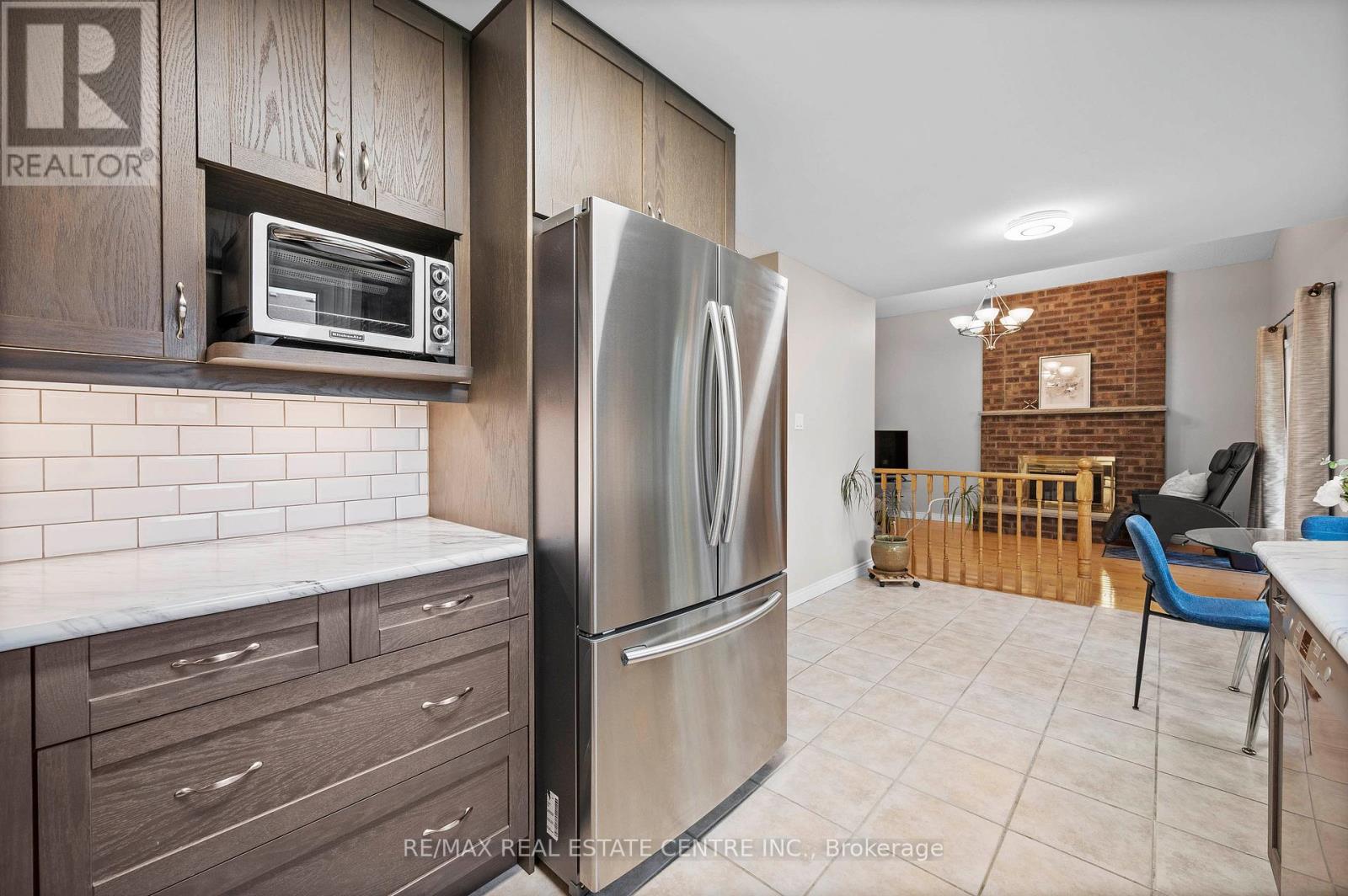 43 Robson Avenue, Cambridge, Ontario  N1T 1L2 - Photo 9 - X12510598