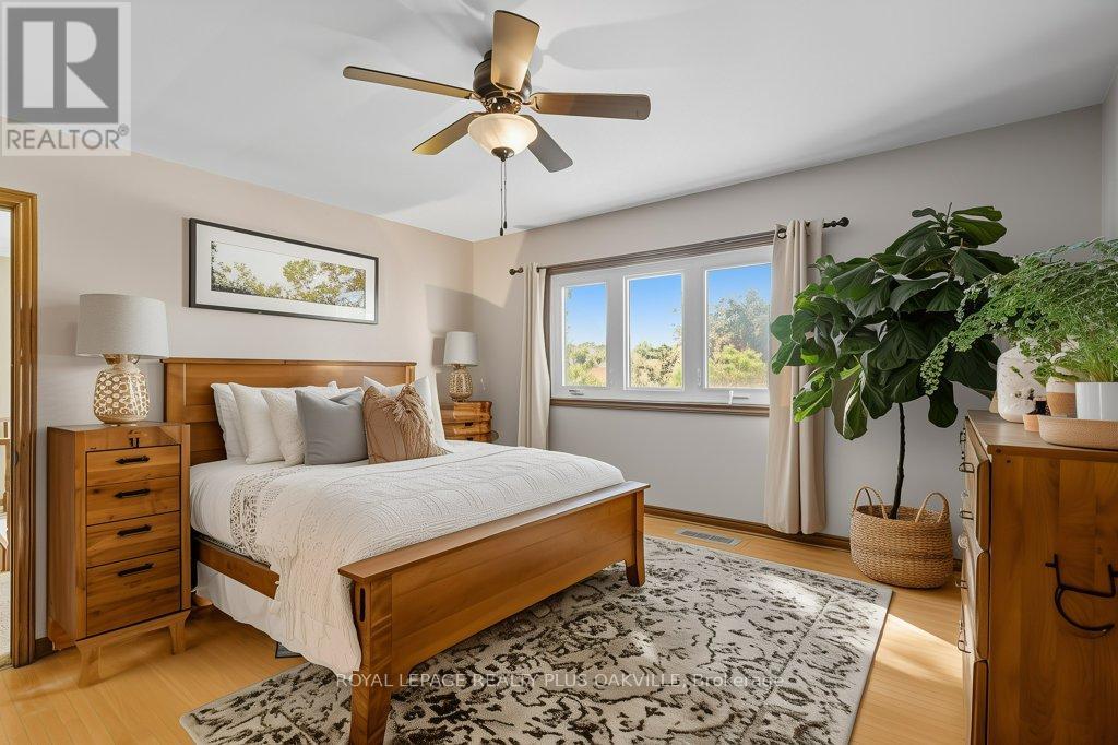 67 Horizon Court, Hamilton, Ontario  L9B 1W9 - Photo 26 - X12510604