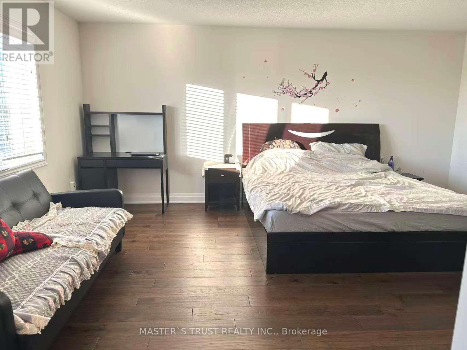 115 Herefordshire Crescent, East Gwillimbury, Ontario  L9N 0B5 - Photo 20 - N12506206