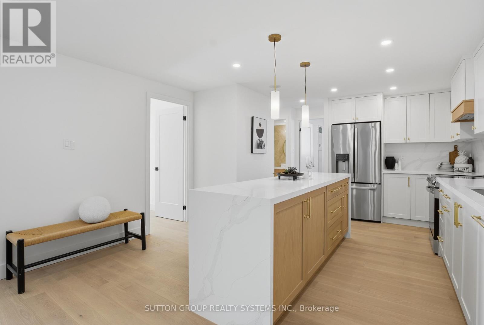 2107 - 820 Burnhamthorpe Road, Toronto, Ontario M9C 4W2 - Photo 5 - W12488456