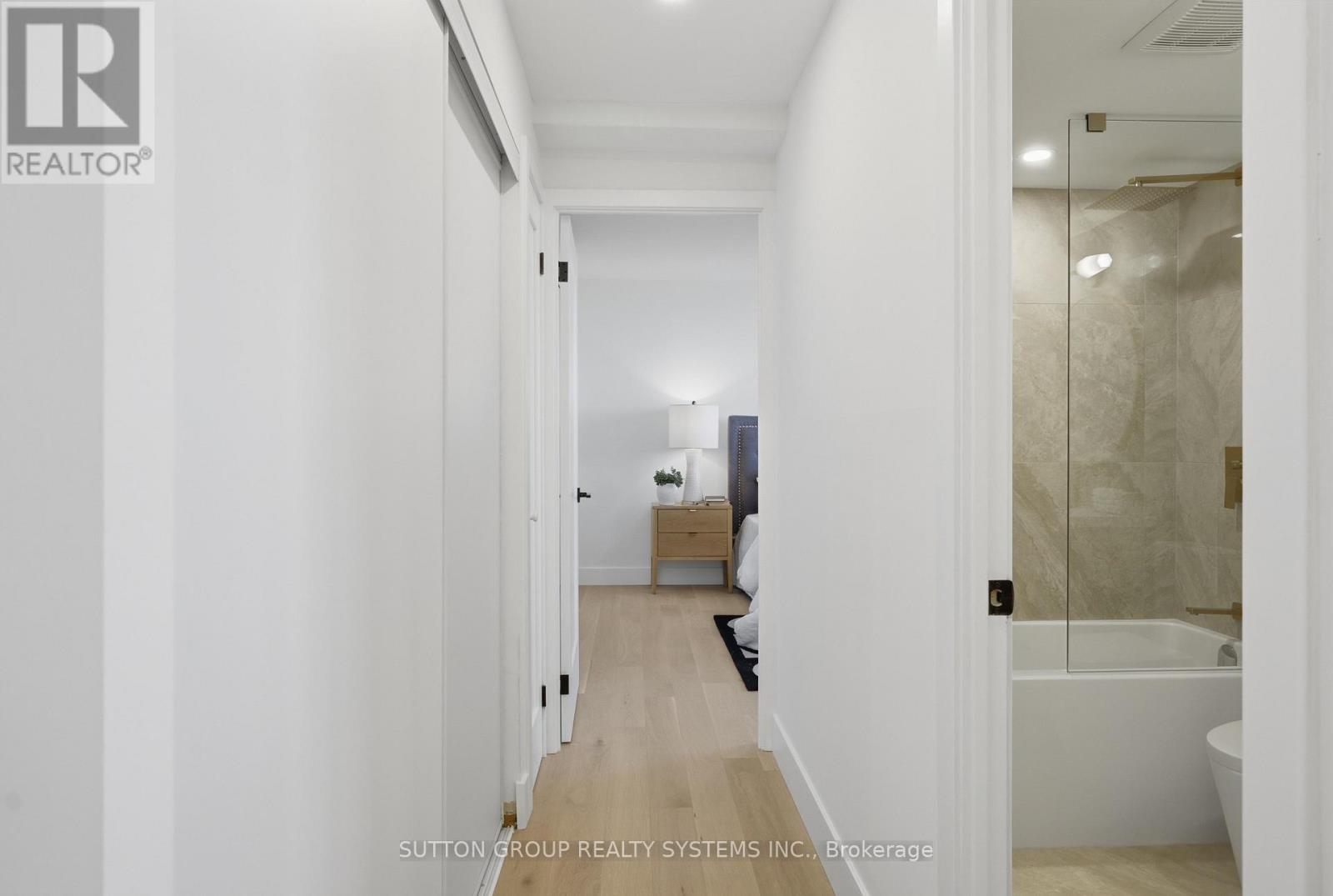 2107 - 820 Burnhamthorpe Road, Toronto, Ontario M9C 4W2 - Photo 21 - W12488456