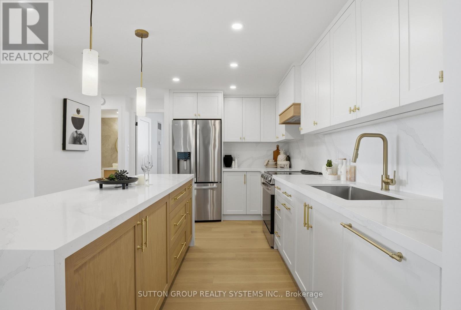 2107 - 820 Burnhamthorpe Road, Toronto, Ontario M9C 4W2 - Photo 6 - W12488456