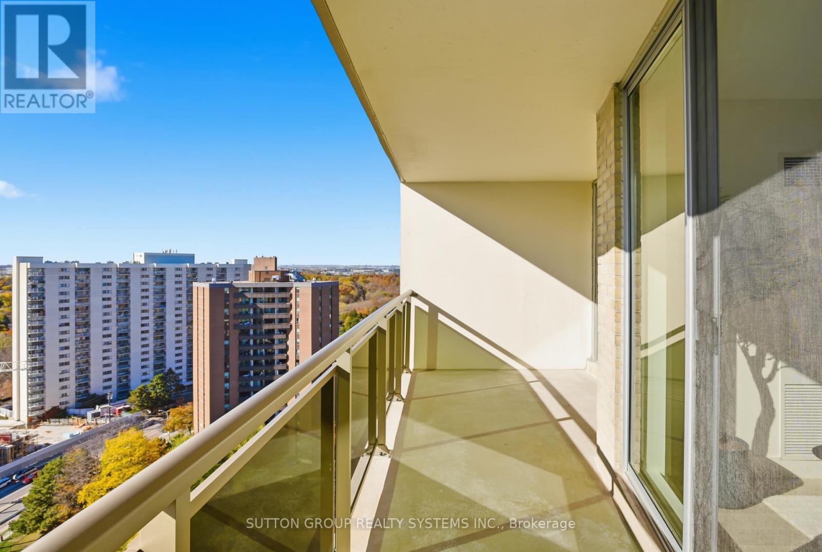 2107 - 820 Burnhamthorpe Road, Toronto, Ontario M9C 4W2 - Photo 39 - W12488456