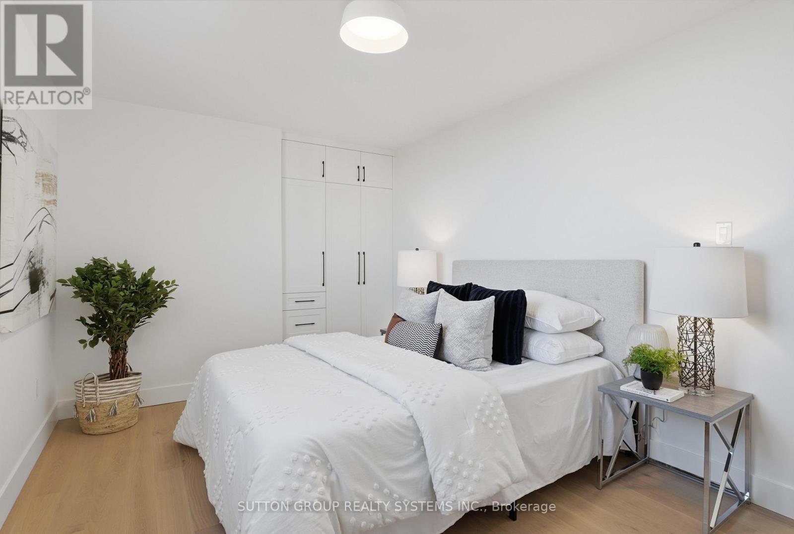 2107 - 820 Burnhamthorpe Road, Toronto, Ontario M9C 4W2 - Photo 26 - W12488456