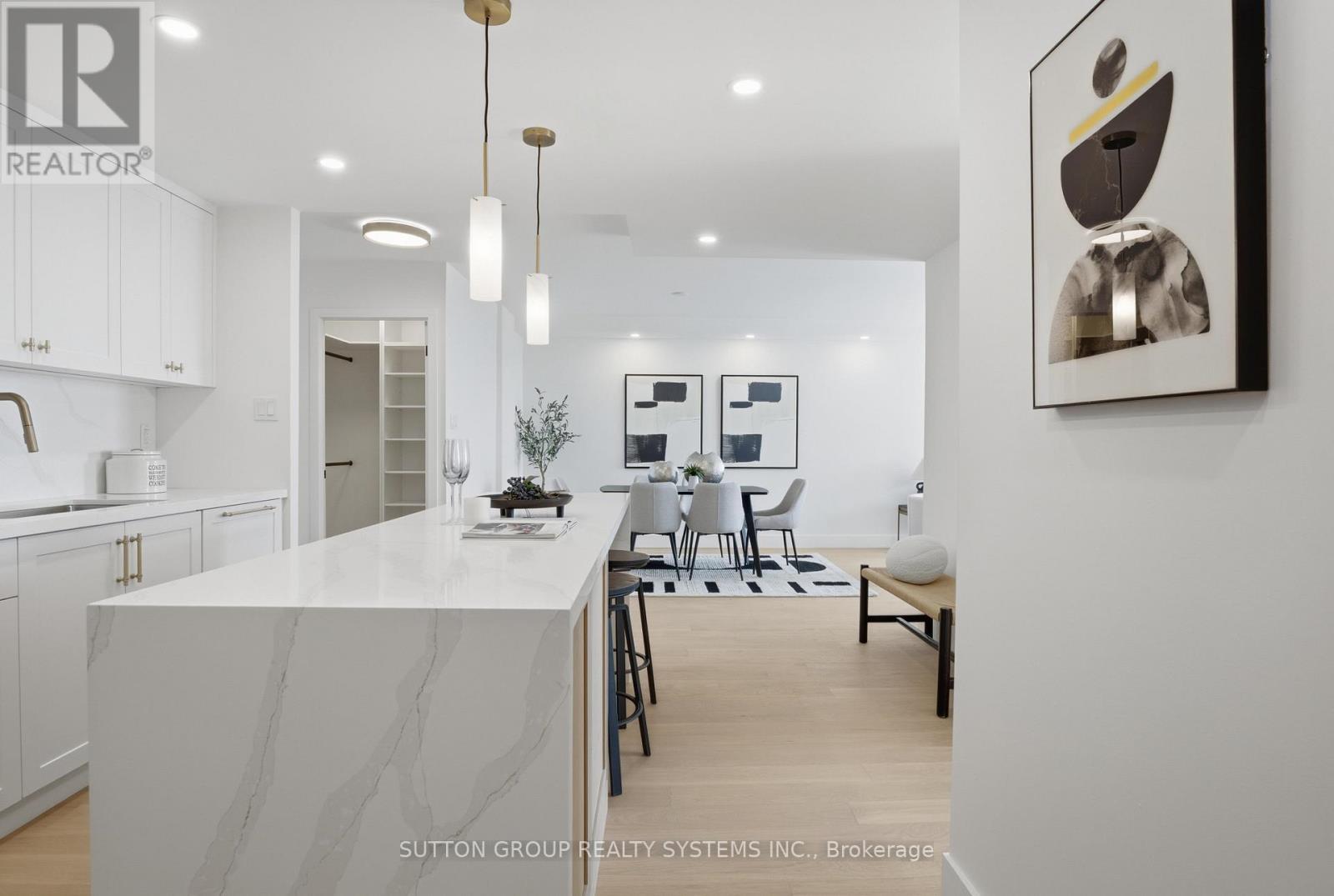 2107 - 820 Burnhamthorpe Road, Toronto, Ontario M9C 4W2 - Photo 10 - W12488456