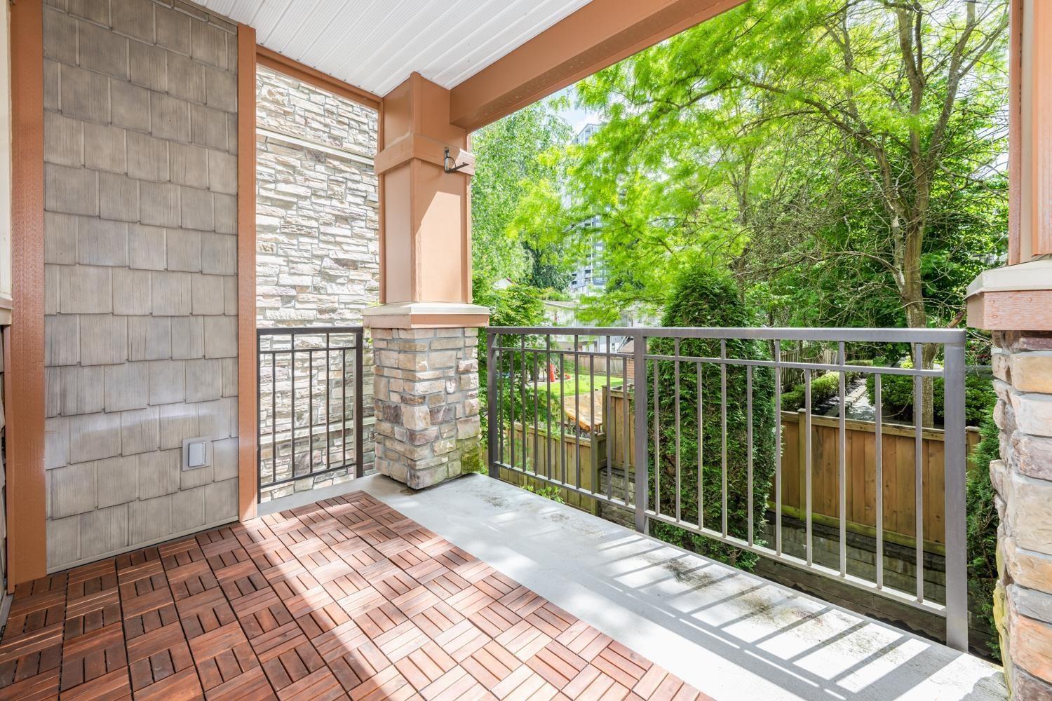 207 10237 133 Street, Surrey, British Columbia  V3T 0C6 - Photo 3 - R3064751