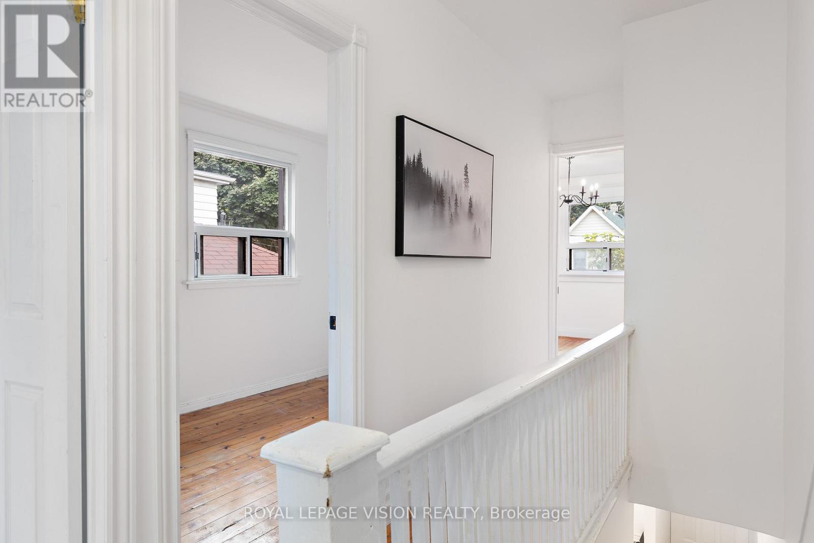 92 Bastedo Avenue, Toronto, Ontario  M4C 3N1 - Photo 21 - E12510618