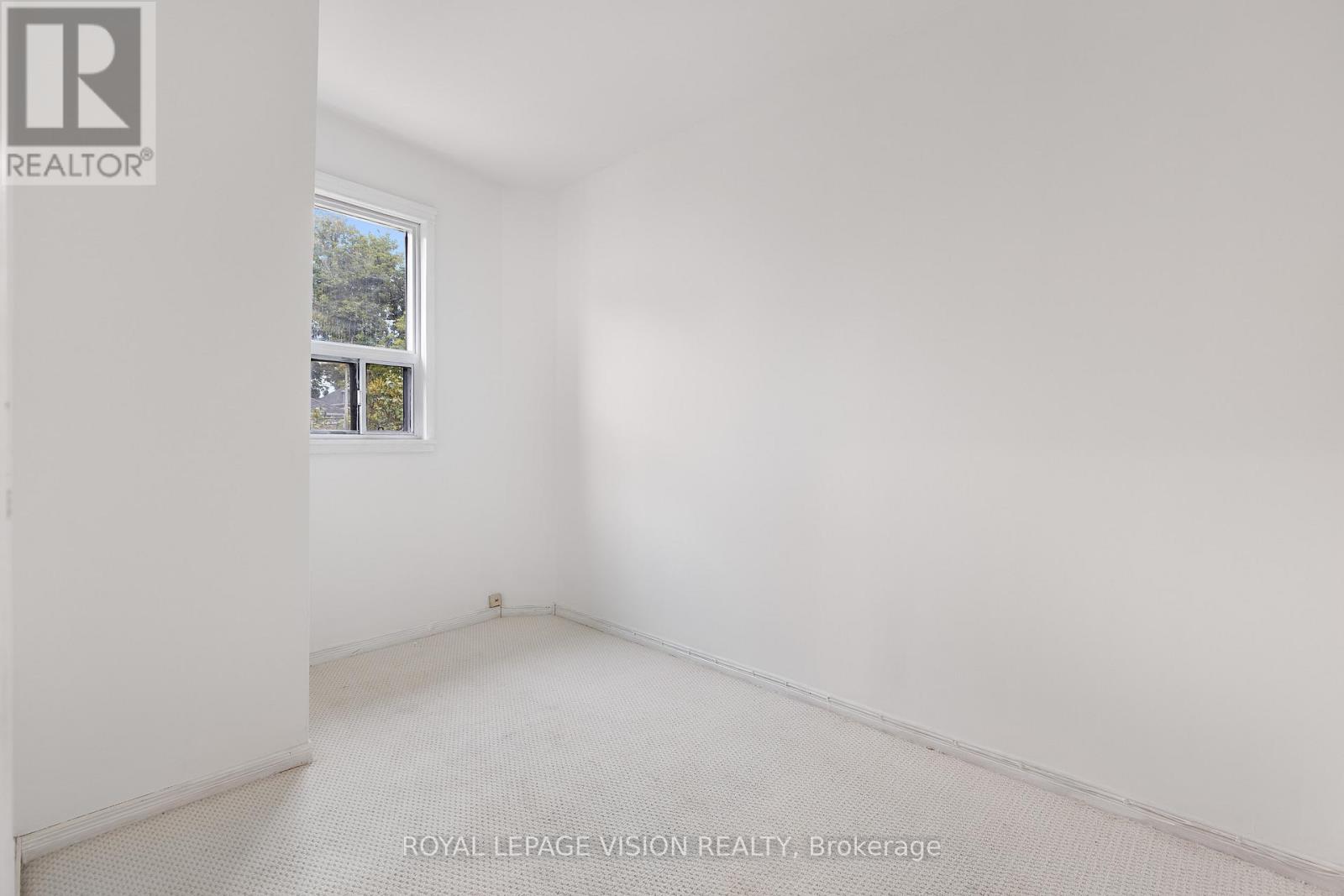 92 Bastedo Avenue, Toronto, Ontario  M4C 3N1 - Photo 26 - E12510618