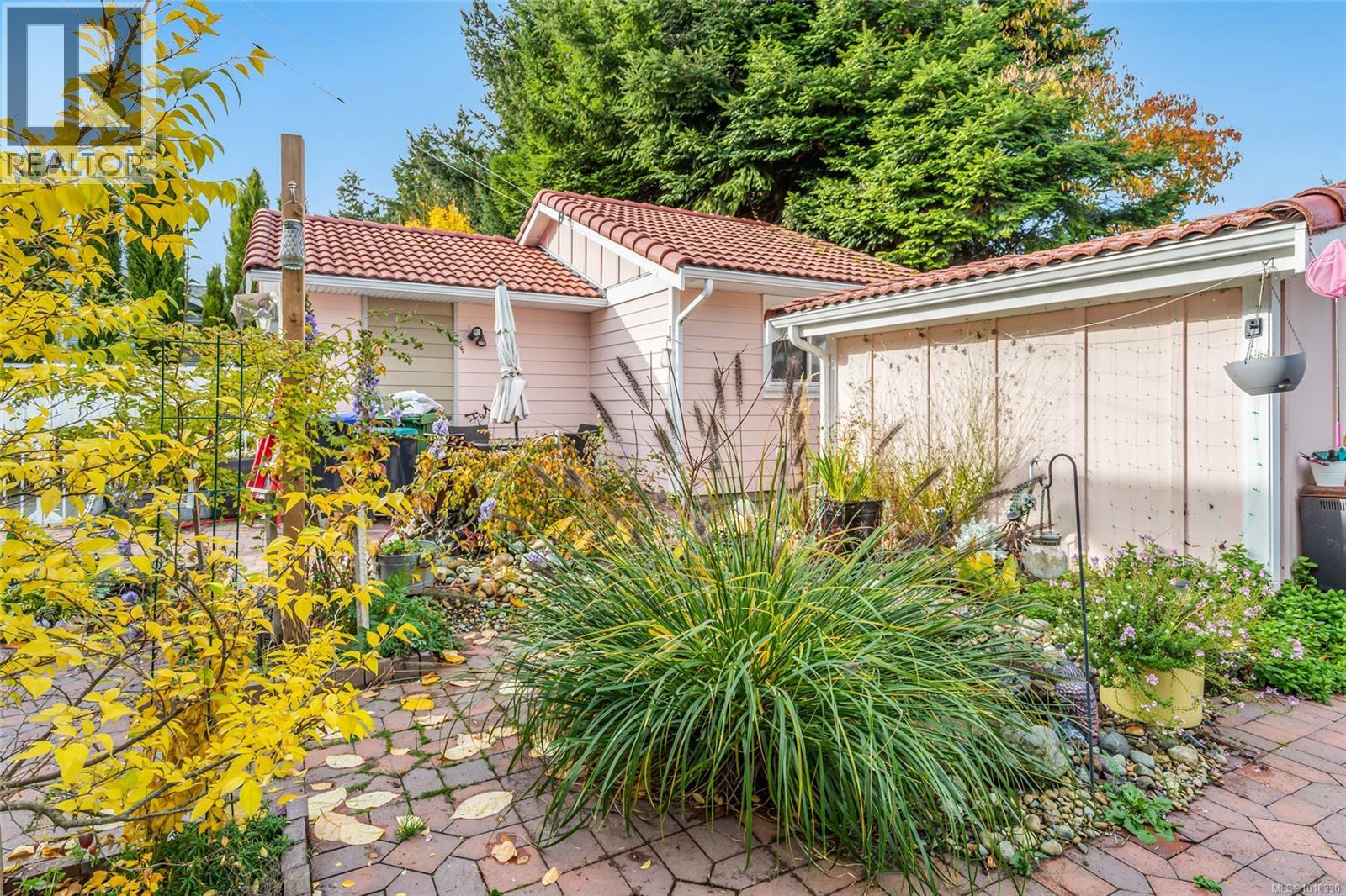 511 Panorama Pl, Parksville, British Columbia  V9P 1A4 - Photo 55 - 1018330