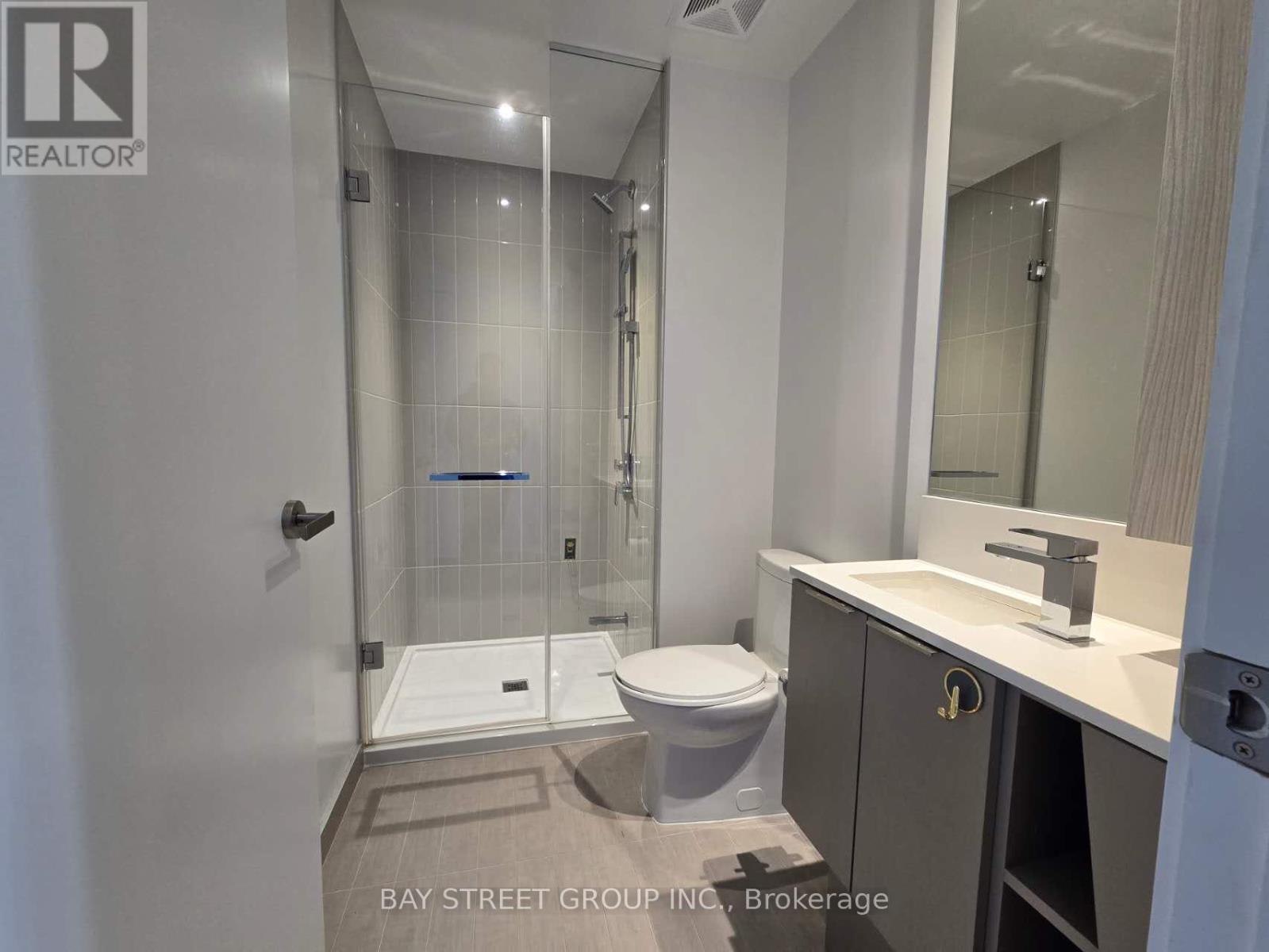 3010 - 3900 Confederation Parkway, Mississauga, Ontario L5B 0M3 - Photo 18 - W12498504