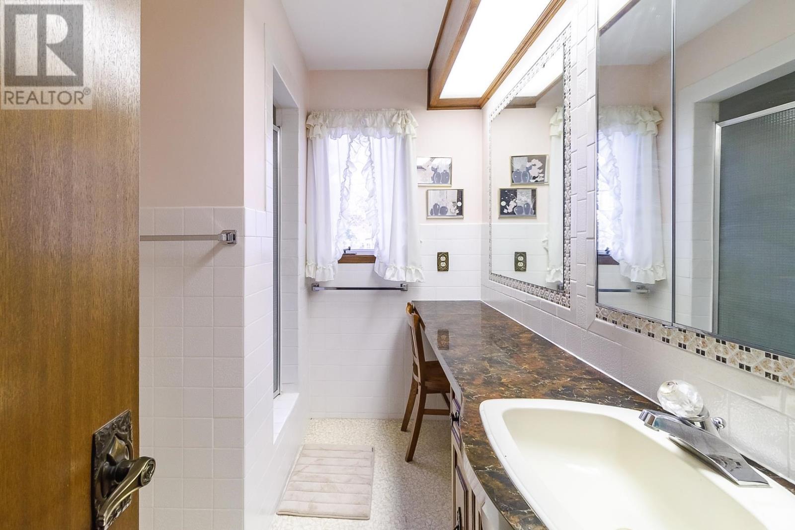 32 Ford Street, Sault Ste. Marie, Ontario P6A 4N4 - Photo 29 - SM253167