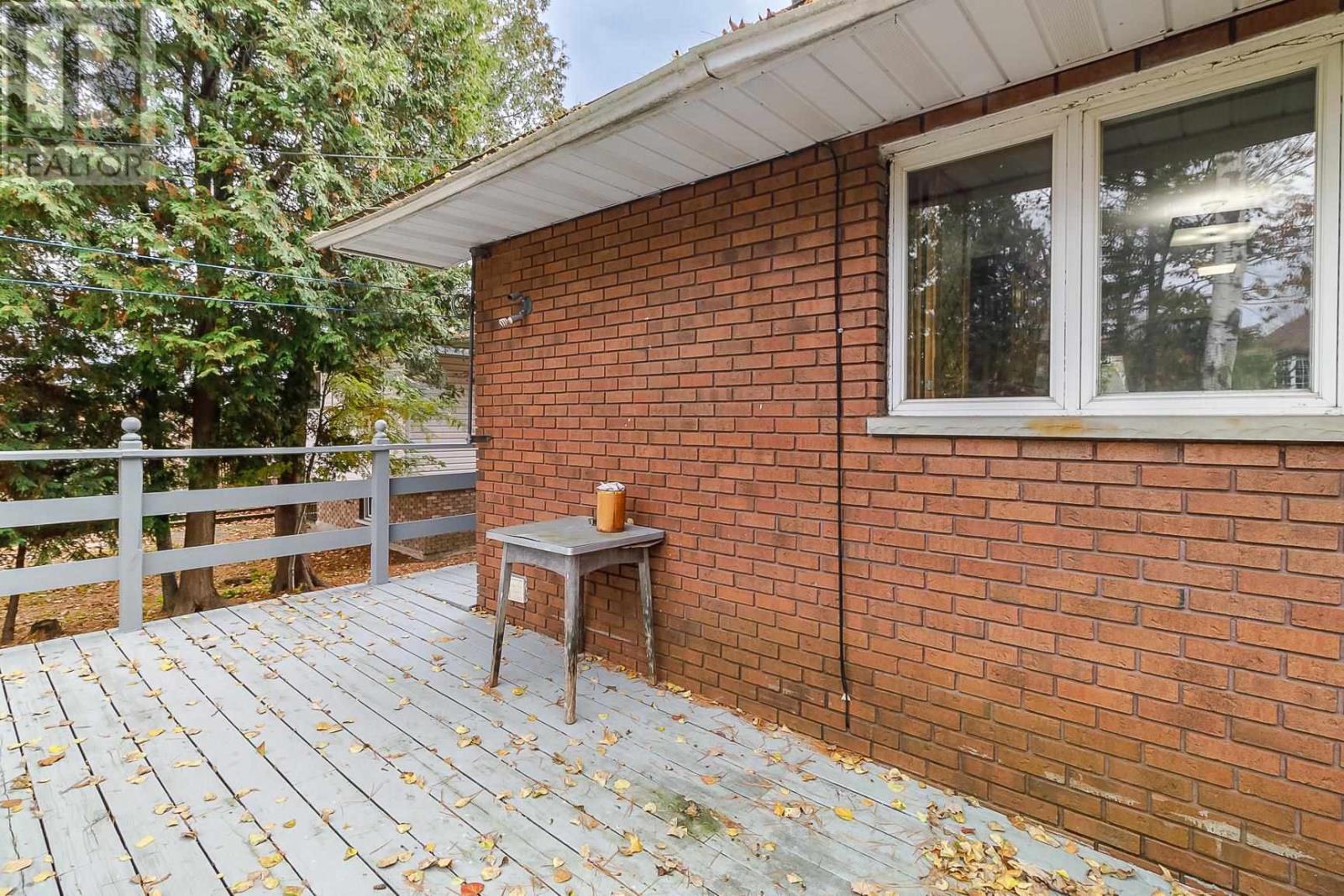 32 Ford Street, Sault Ste. Marie, Ontario P6A 4N4 - Photo 43 - SM253167