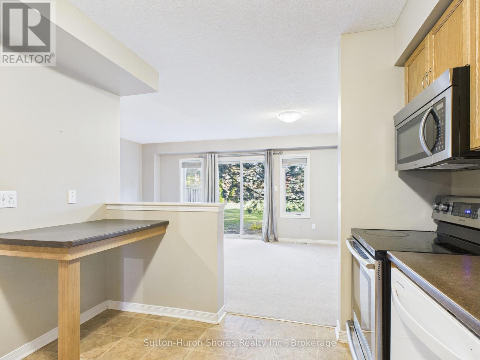 101 - 409 Joseph Street, Saugeen Shores, Ontario N0H 2C2 - Photo 7 - X12510634