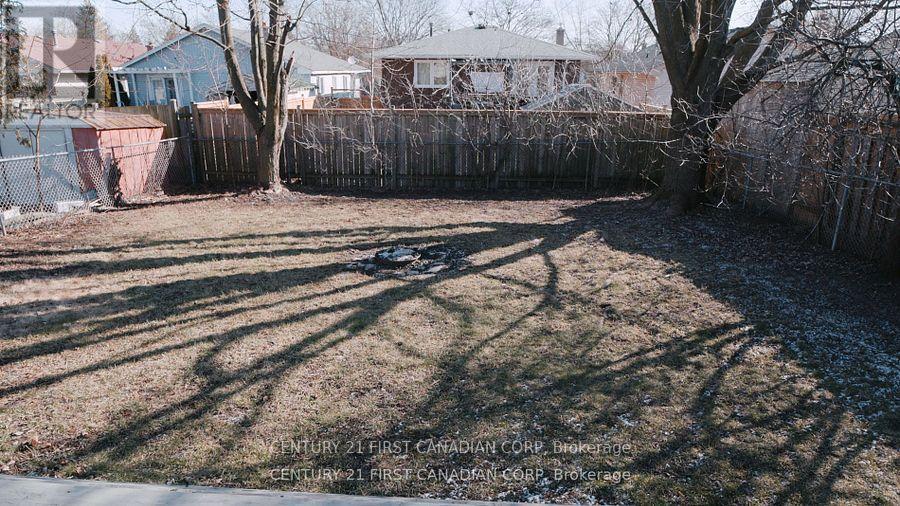 Main - 1072 Jalna Boulevard, London South, Ontario  N6E 2J5 - Photo 11 - X12510674