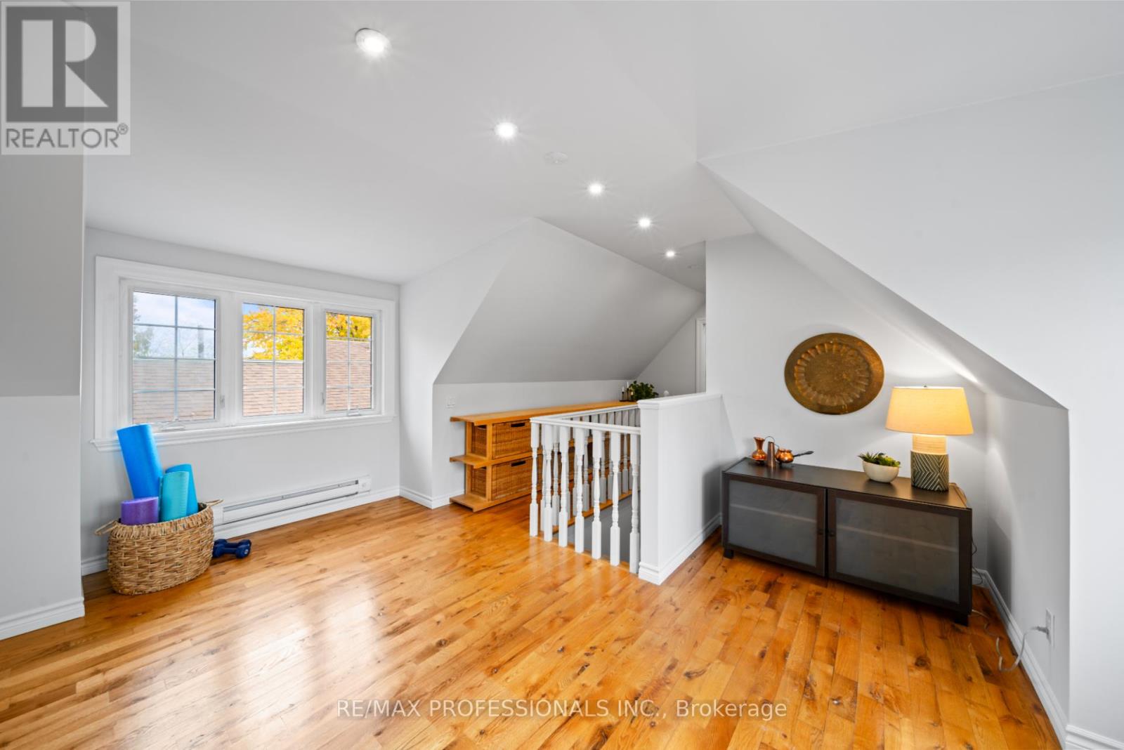 10 Ramsgate Road, Toronto, Ontario  M8V 2H2 - Photo 27 - W12510512