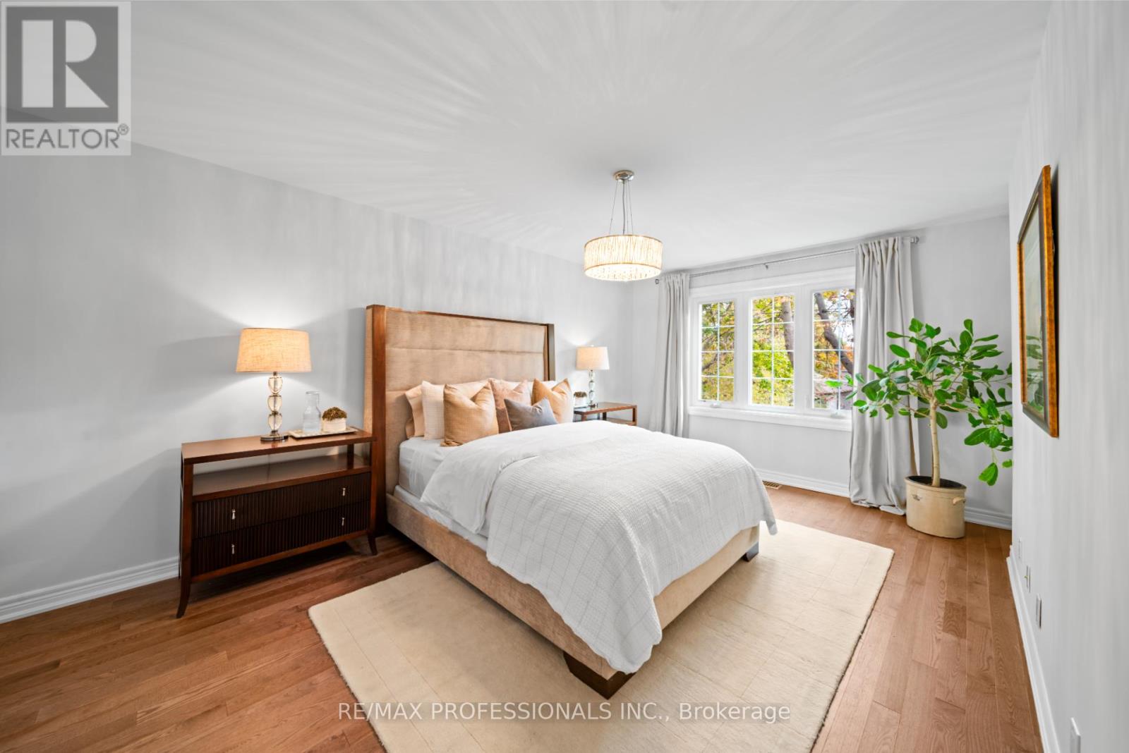 10 Ramsgate Road, Toronto, Ontario  M8V 2H2 - Photo 17 - W12510512