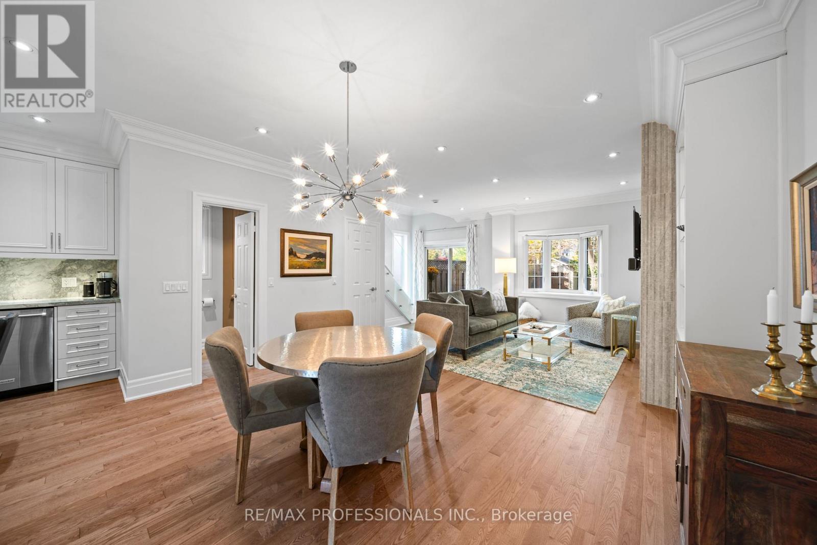 10 Ramsgate Road, Toronto, Ontario  M8V 2H2 - Photo 11 - W12510512