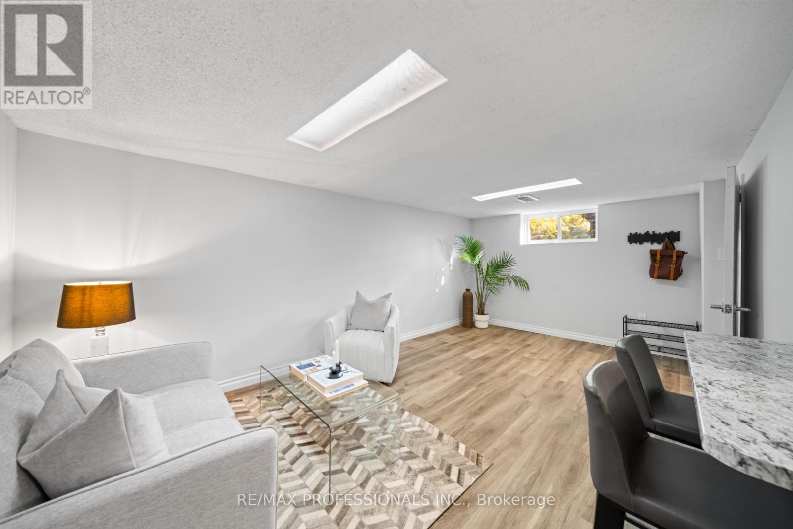 10 Ramsgate Road, Toronto, Ontario  M8V 2H2 - Photo 32 - W12510512