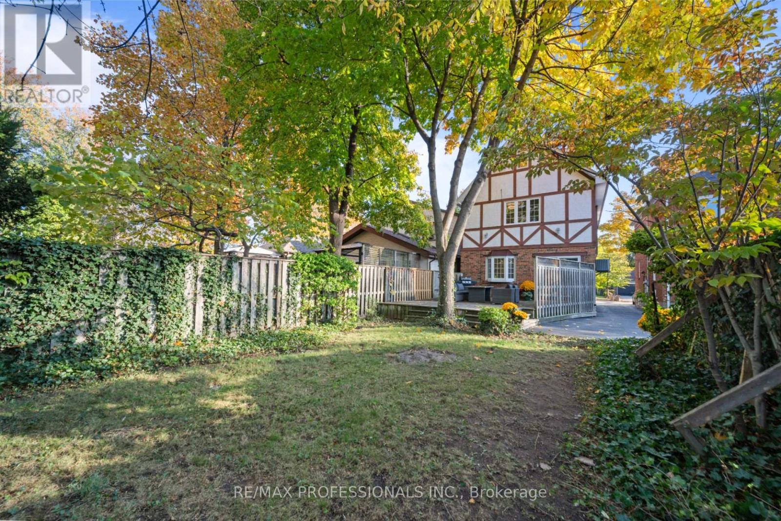 10 Ramsgate Road, Toronto, Ontario  M8V 2H2 - Photo 41 - W12510512