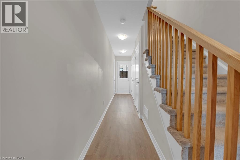 19 Picardy Drive Unit# 6, Hamilton, Ontario  L8J 0M7 - Photo 7 - 40785678