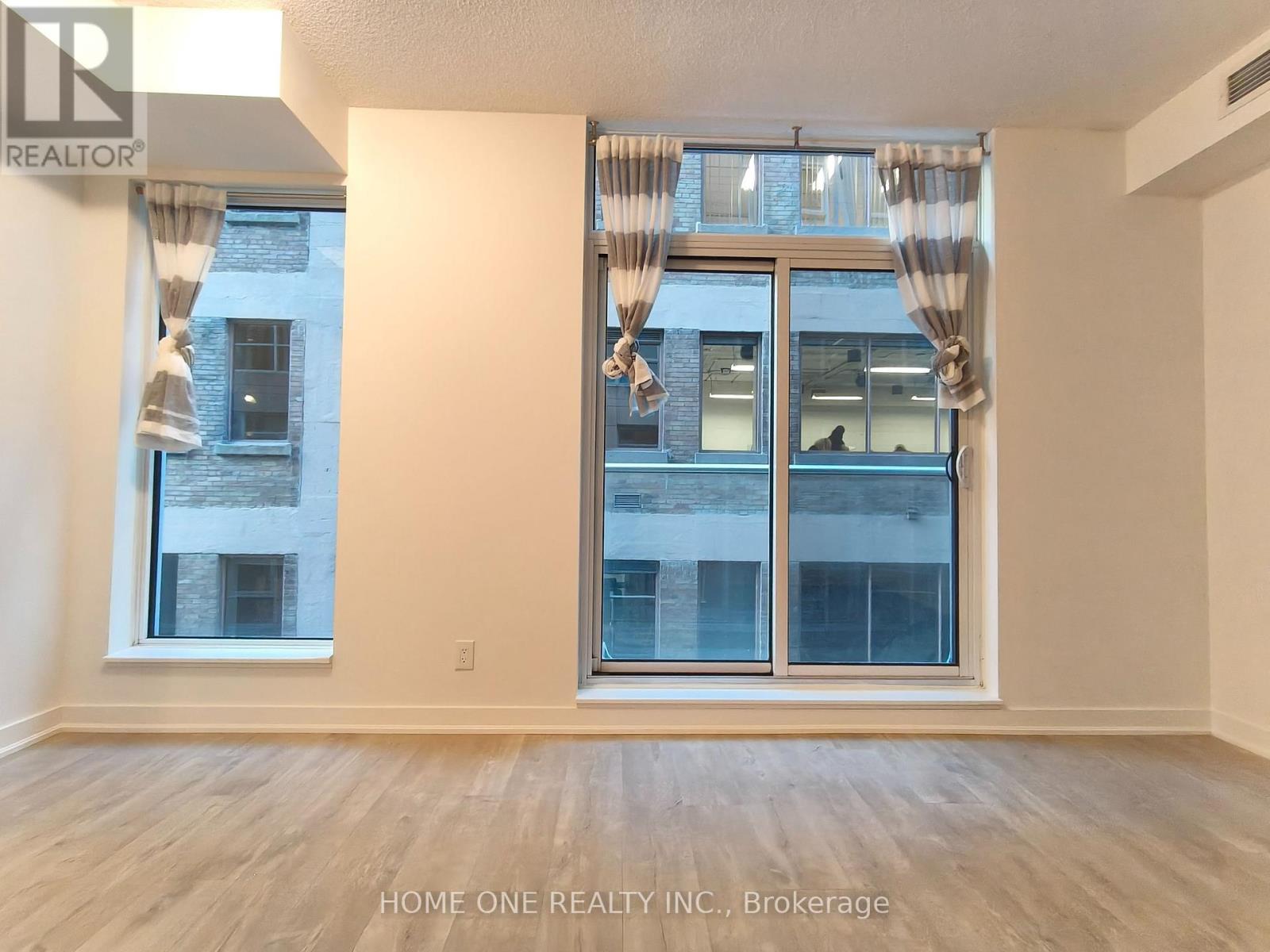 526 - 30 Nelson Street, Toronto, Ontario  M5V 0H5 - Photo 12 - C12510666