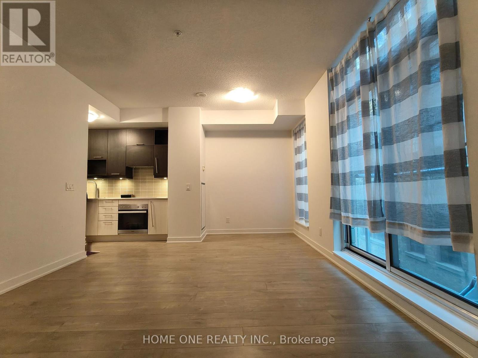 526 - 30 Nelson Street, Toronto, Ontario  M5V 0H5 - Photo 9 - C12510666