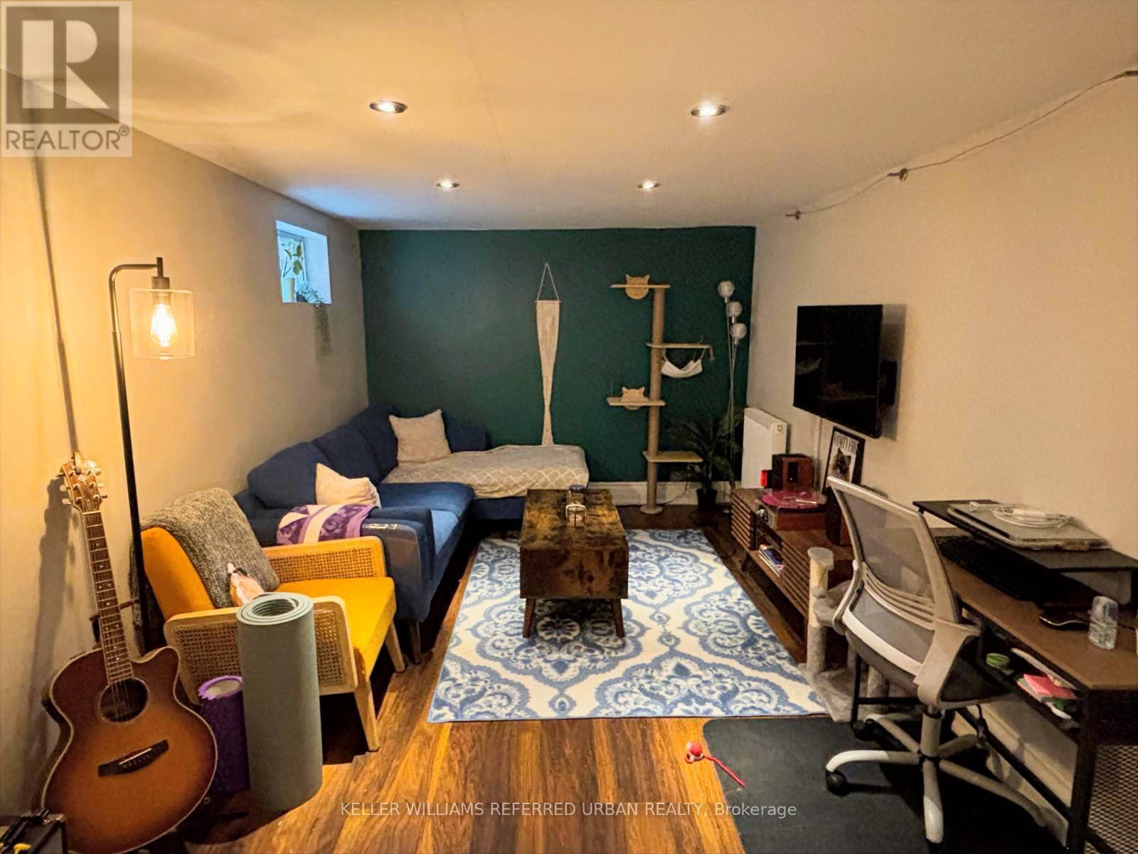 Bsmt - 95 Barker Avenue, Toronto, Ontario  M4C 2N7 - Photo 3 - E12510686