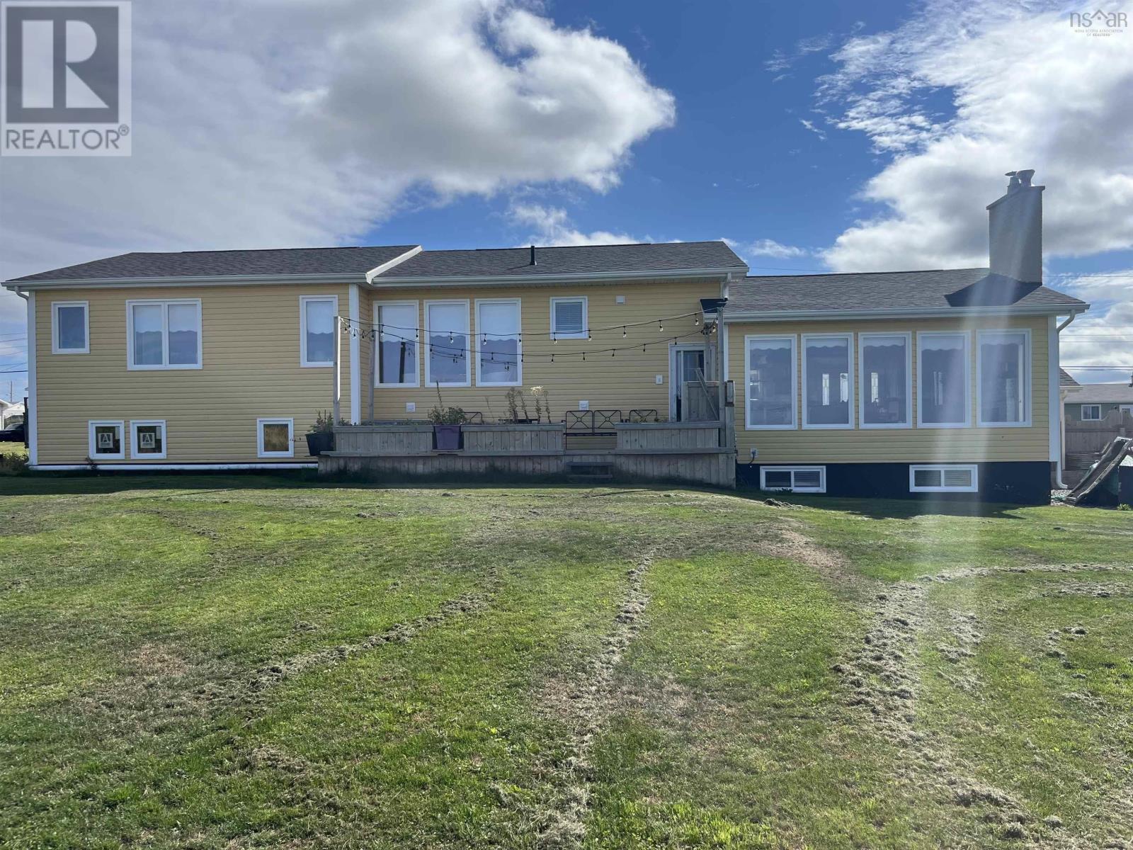 9 Khalsa Drive, Glace Bay, Nova Scotia  B1A 5Z1 - Photo 3 - 202525109