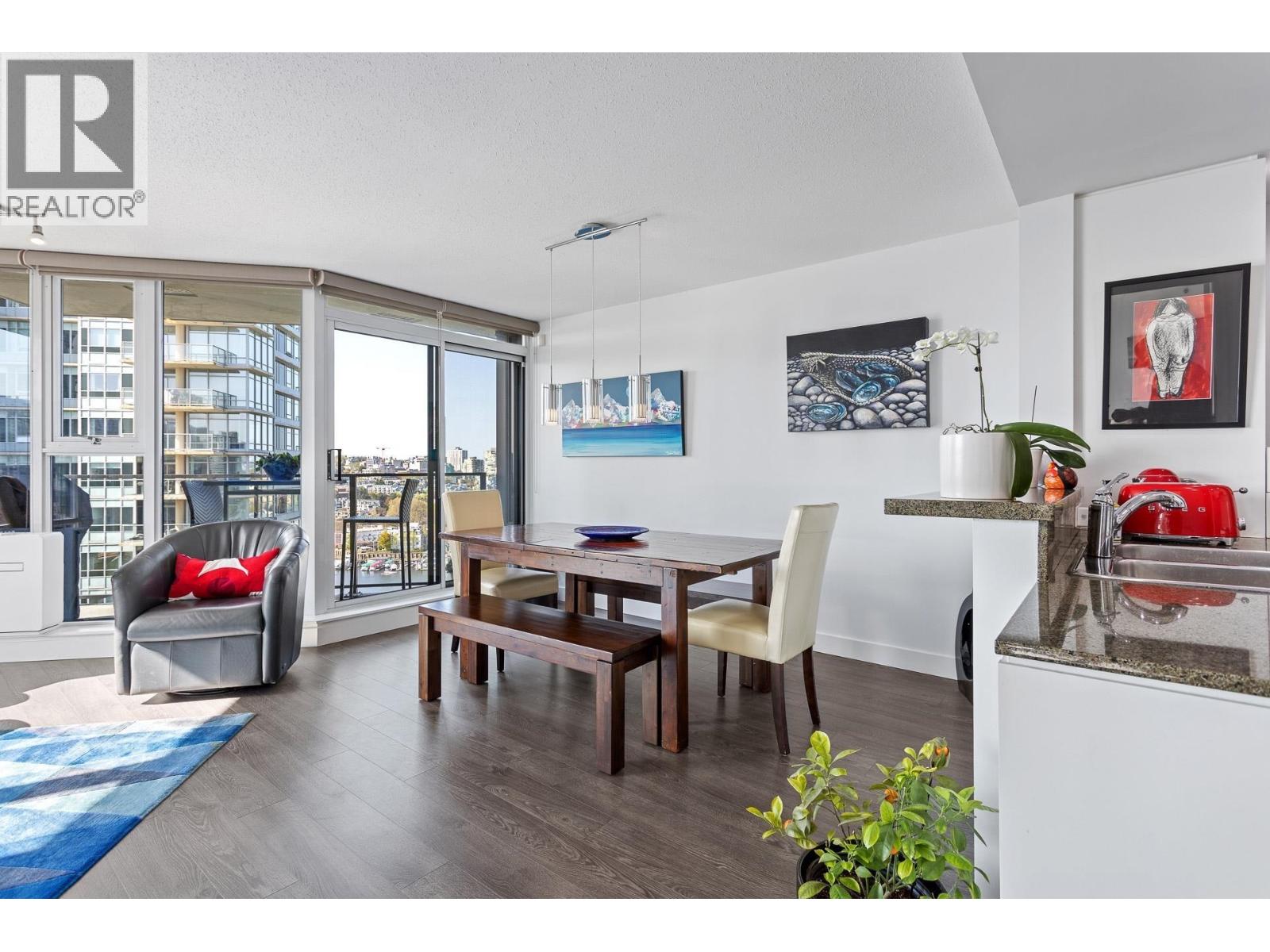 1902 455 Beach Crescent, Vancouver, British Columbia V6Z 3E5 - Photo 10 - R3064817