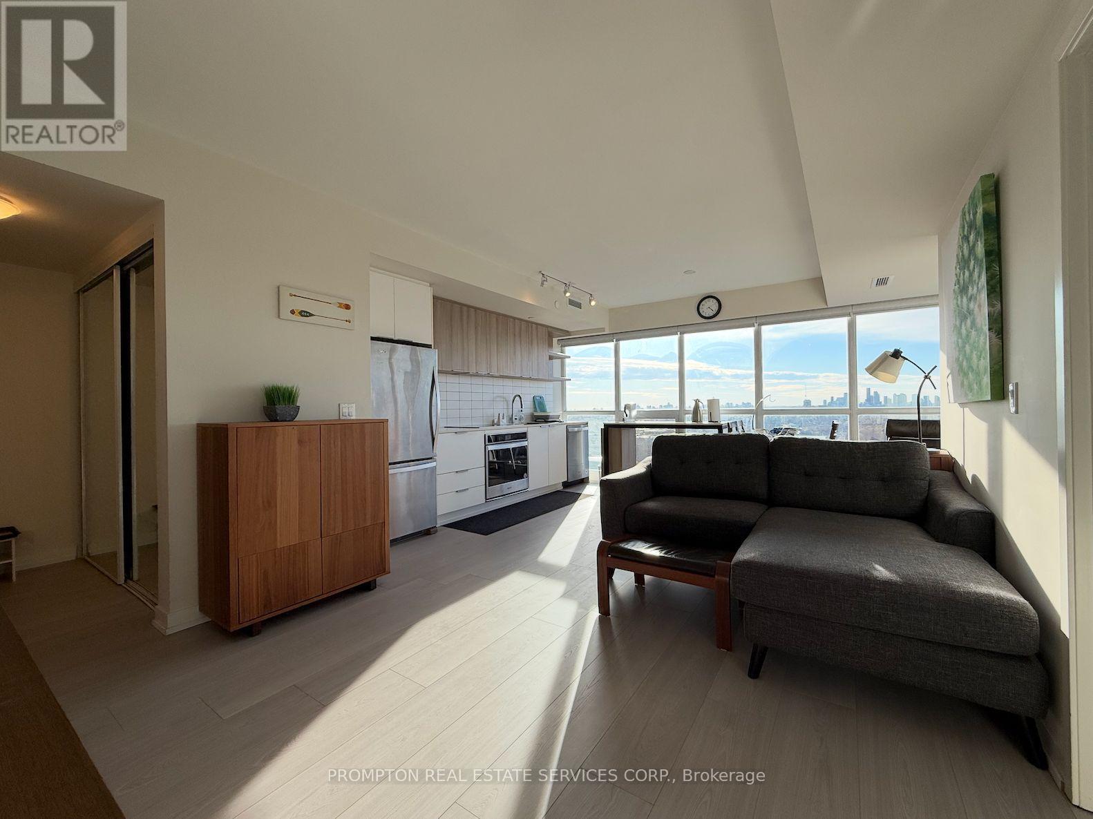 2902 - 6 Sonic Way, Toronto, Ontario  M3C 0P1 - Photo 7 - C12485379