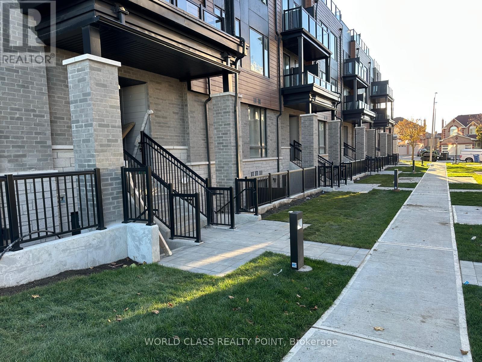 13 - 113 Marydale Avenue, Markham, Ontario  L3S 0E3 - Photo 2 - N12510632