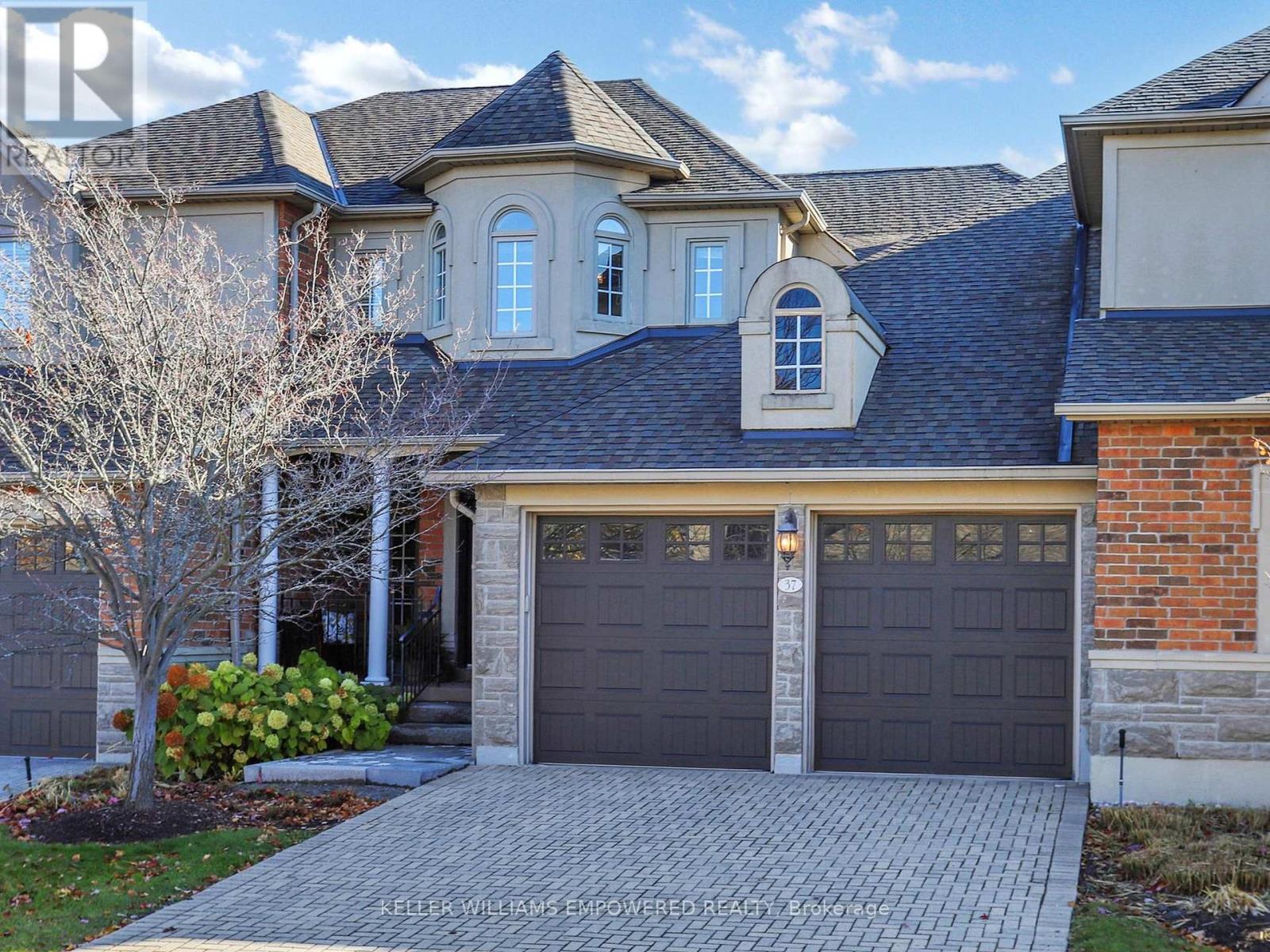 37 TUCKER COURT, Aurora, Ontario