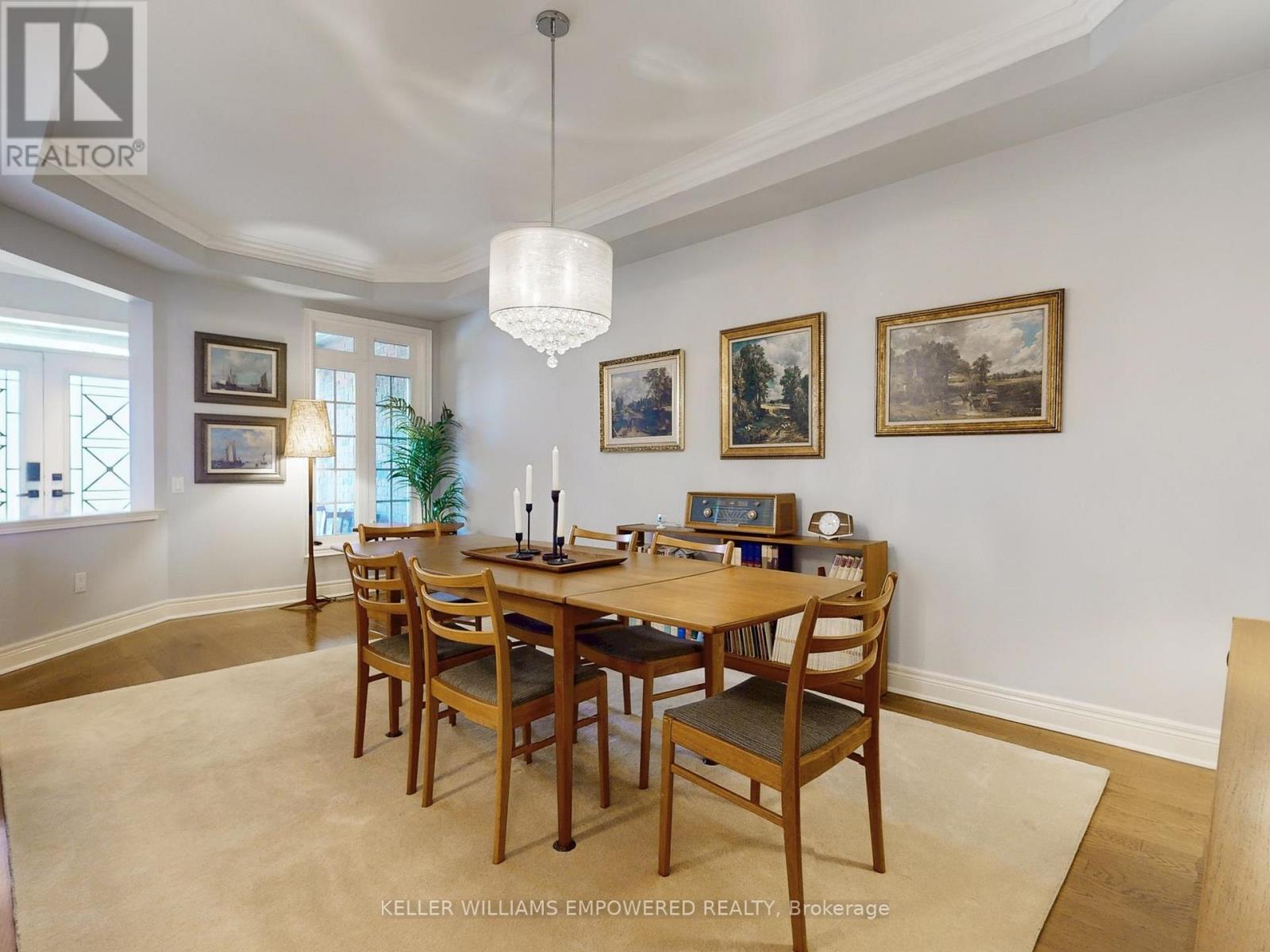 37 Tucker Court, Aurora, Ontario  L4G 7T2 - Photo 10 - N12510652