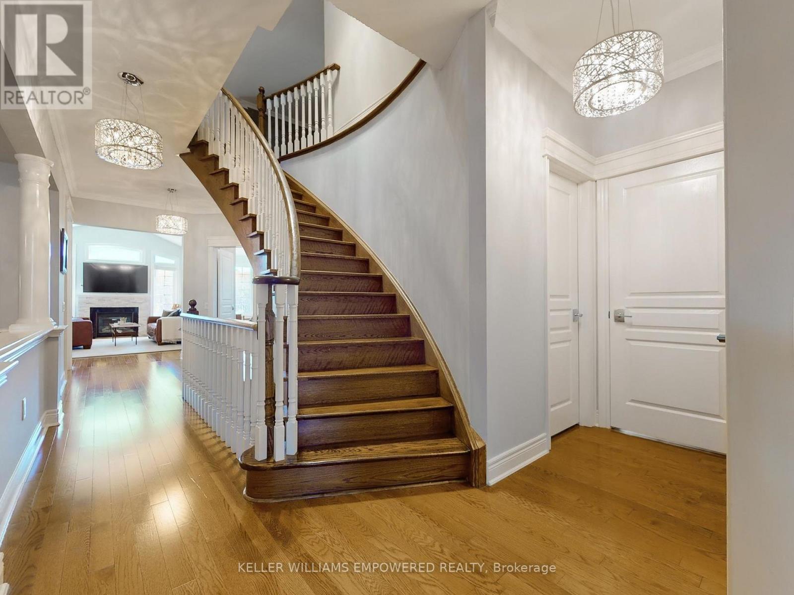 37 Tucker Court, Aurora, Ontario  L4G 7T2 - Photo 16 - N12510652