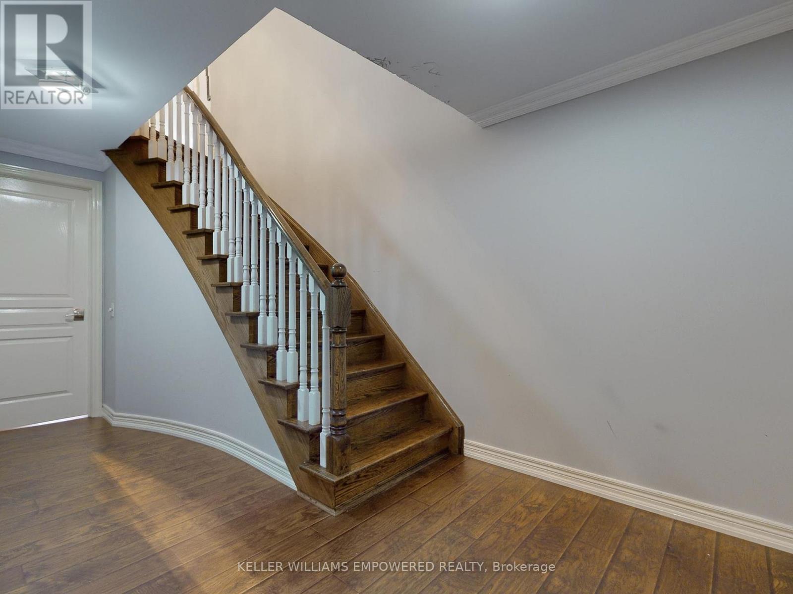 37 Tucker Court, Aurora, Ontario  L4G 7T2 - Photo 24 - N12510652